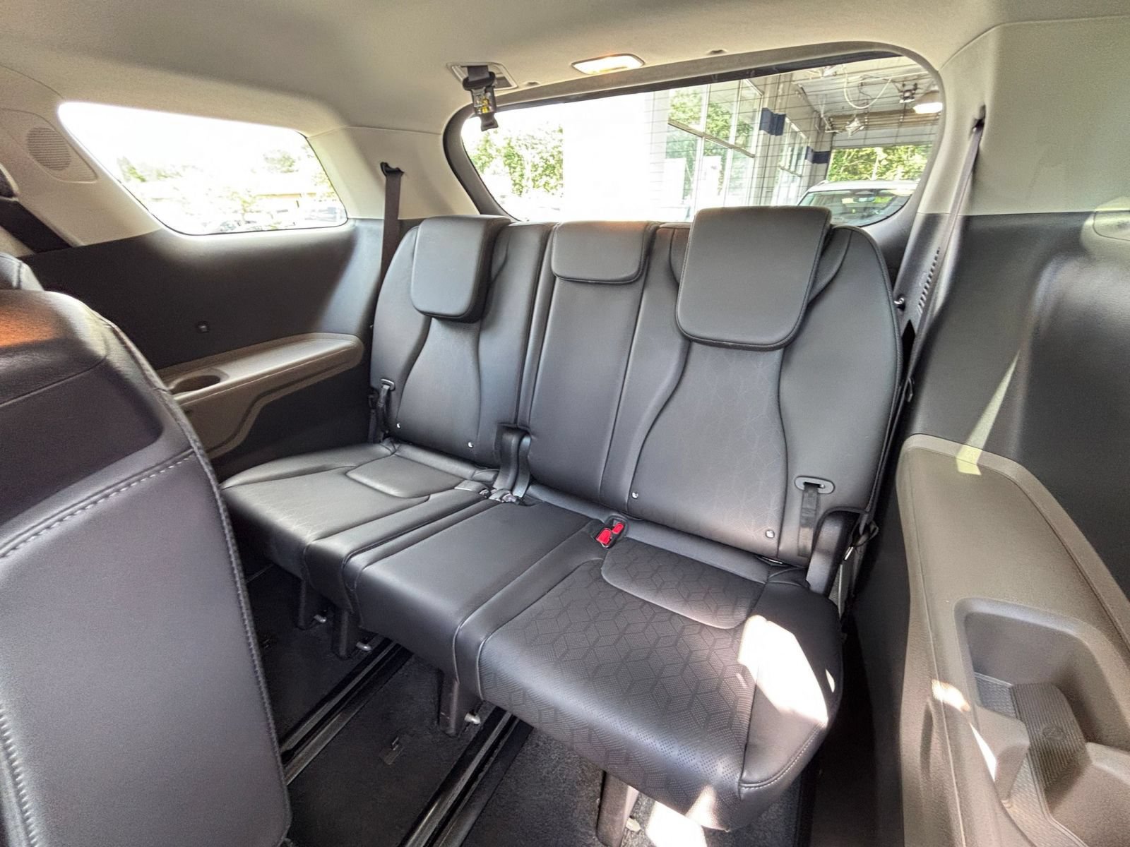 Thumbnail: 2026 Kia Carnival - 30