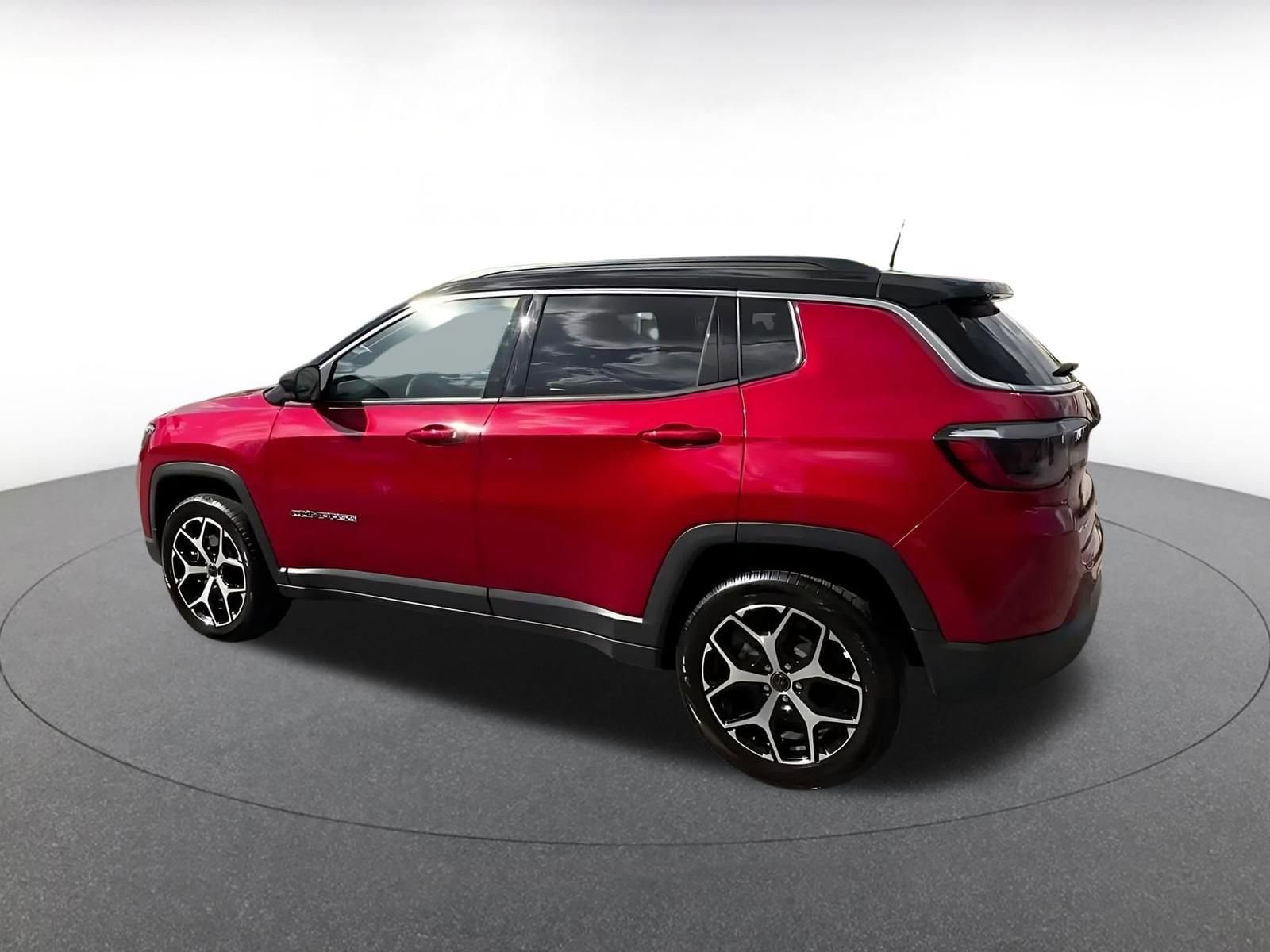Thumbnail: 2025 Jeep Compass - 10