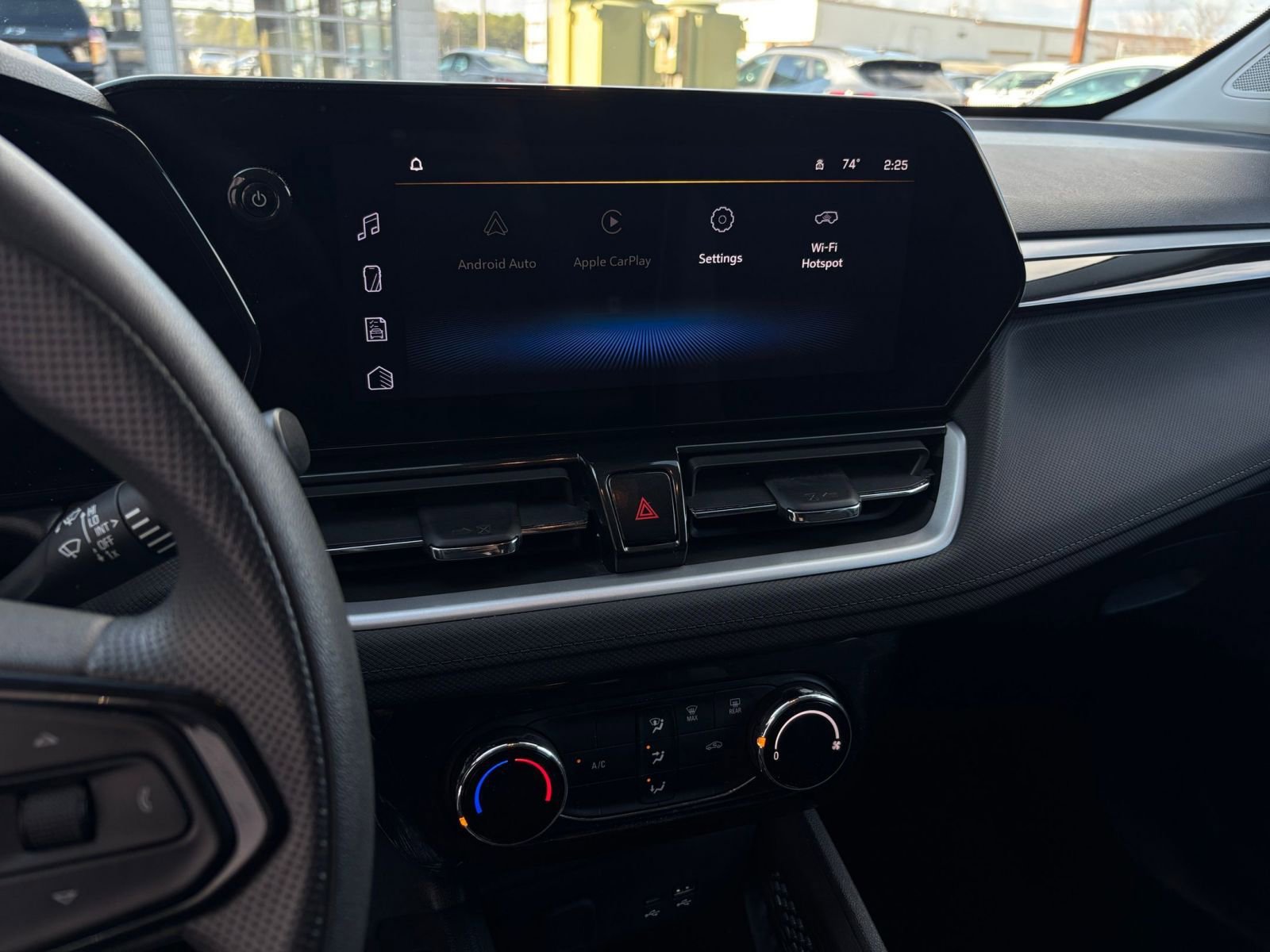 Thumbnail: 2025 Chevrolet TrailBlazer - 27