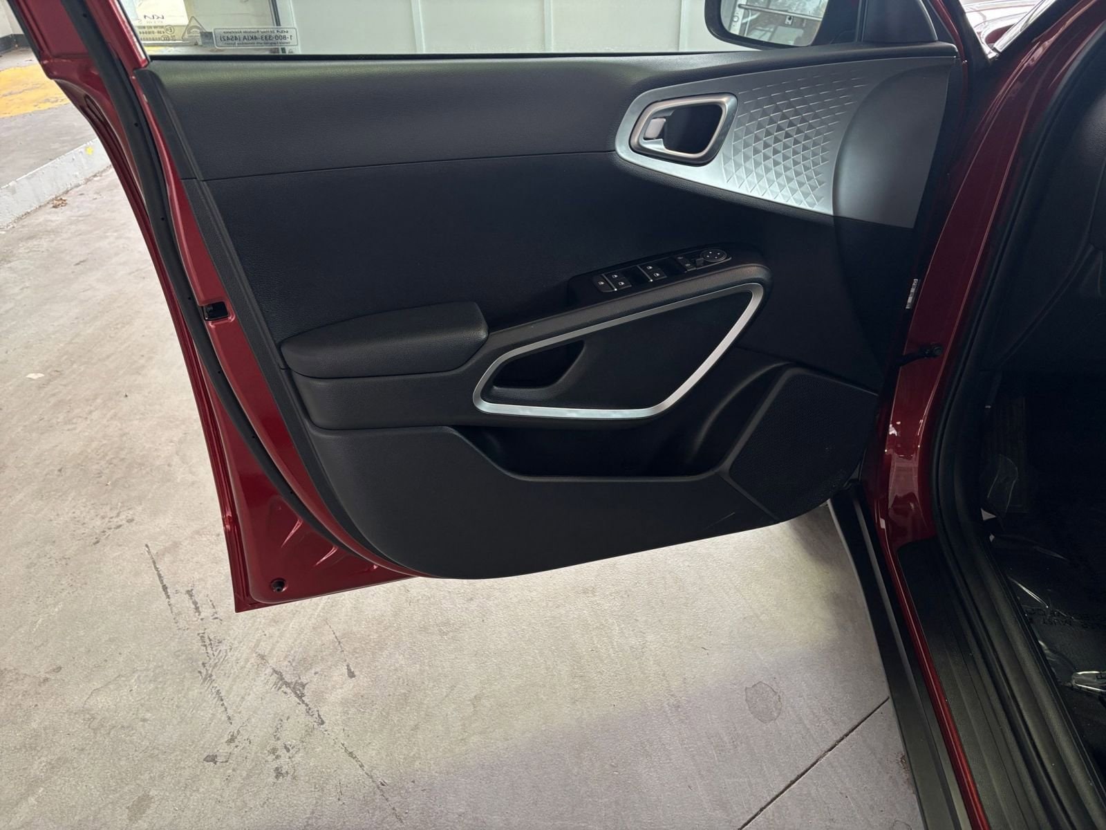 Thumbnail: 2025 Kia Soul - 18