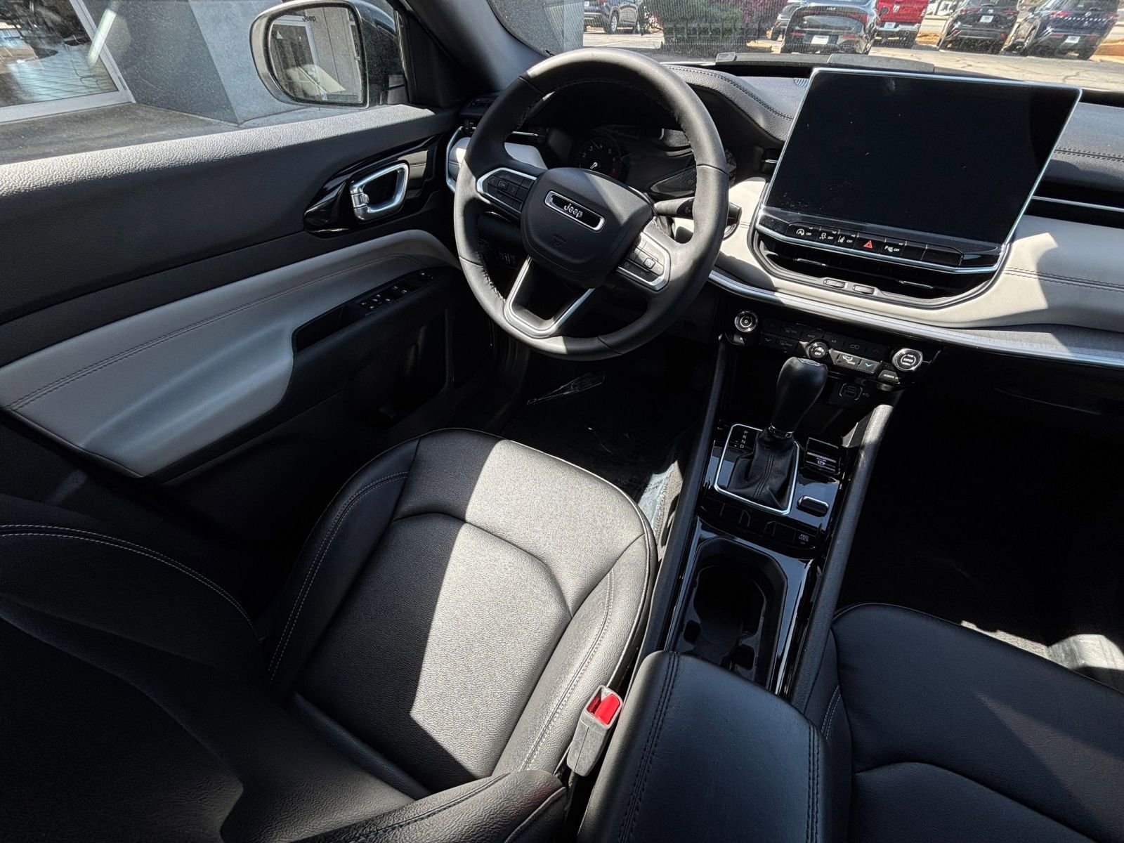 Thumbnail: 2025 Jeep Compass - 35