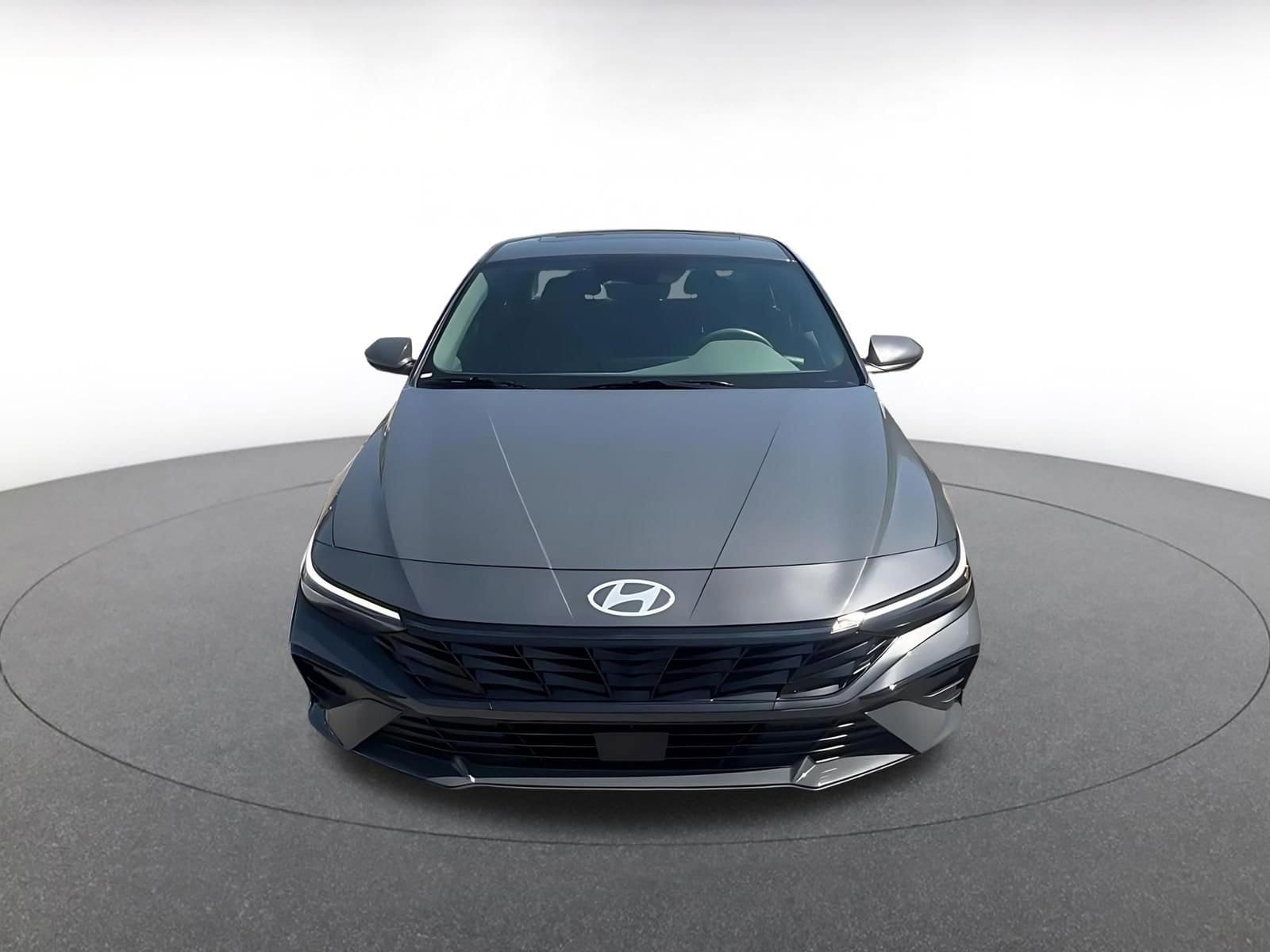 Thumbnail: 2025 Hyundai Elantra - 5
