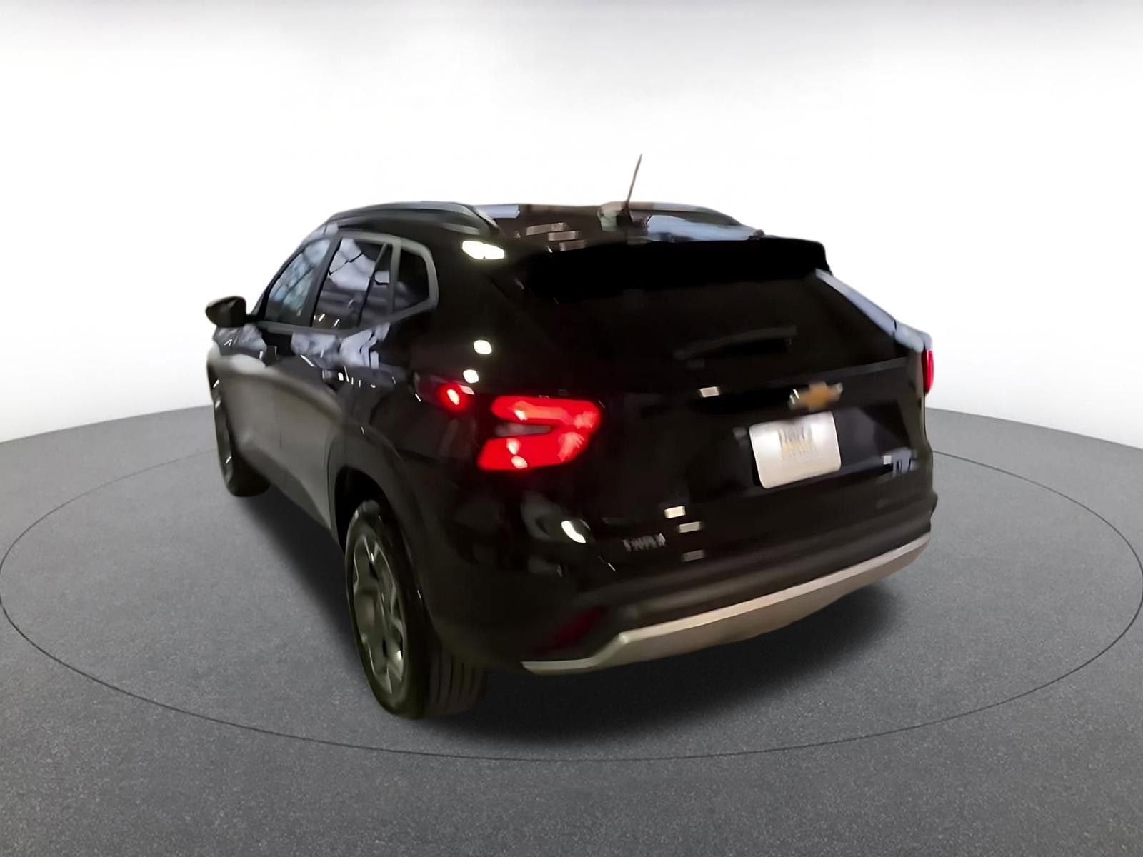 Thumbnail: 2025 Chevrolet Trax - 11