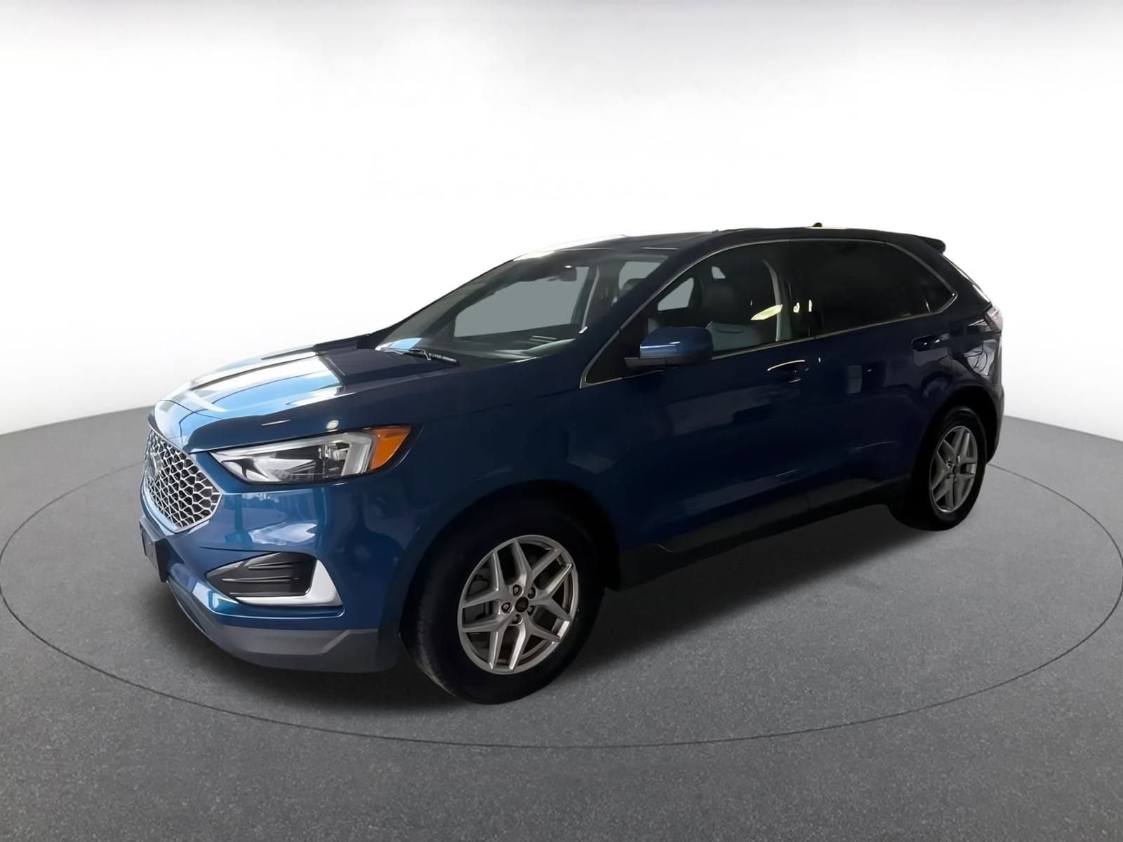 Thumbnail: 2024 Ford Edge - 10