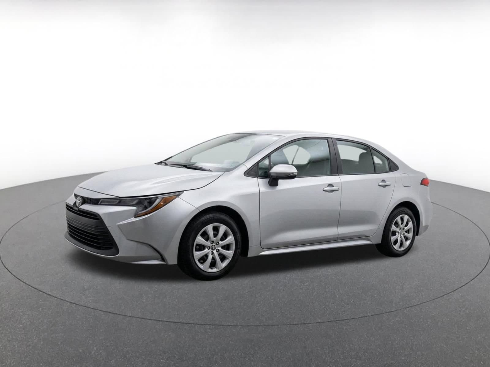 Thumbnail: 2025 Toyota Corolla - 3