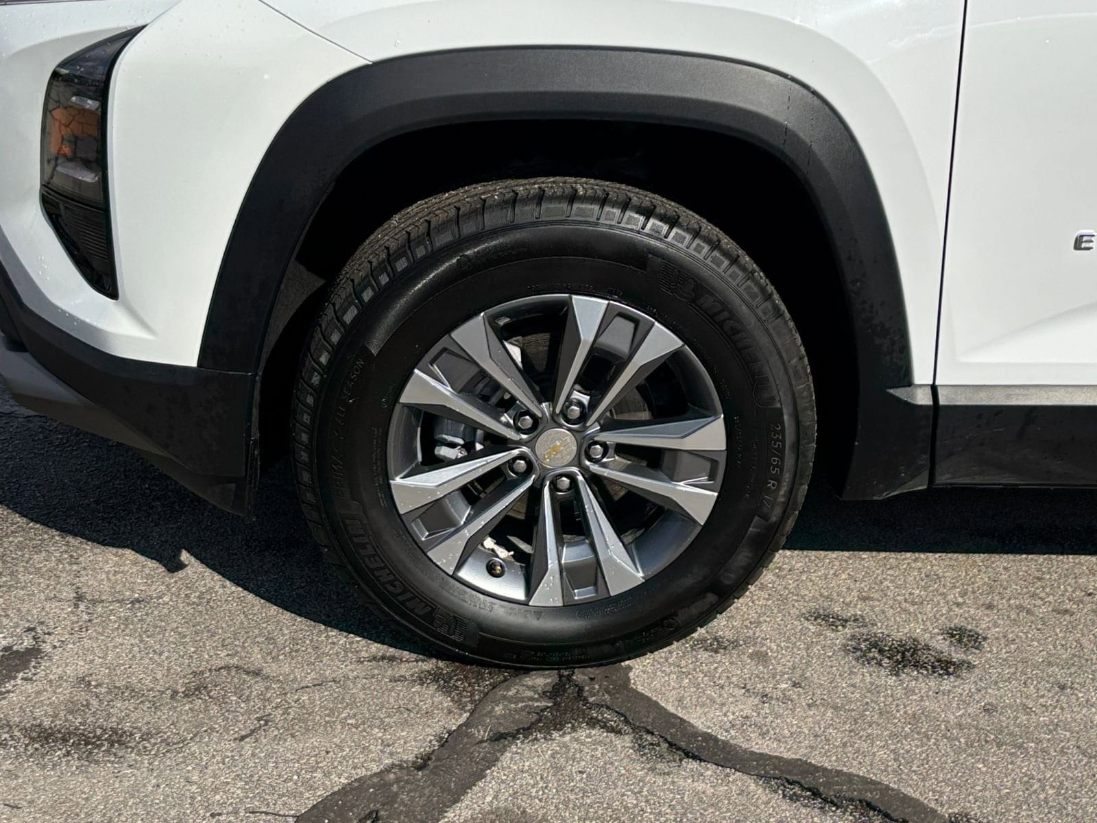 Thumbnail: 2025 Chevrolet Equinox - 29