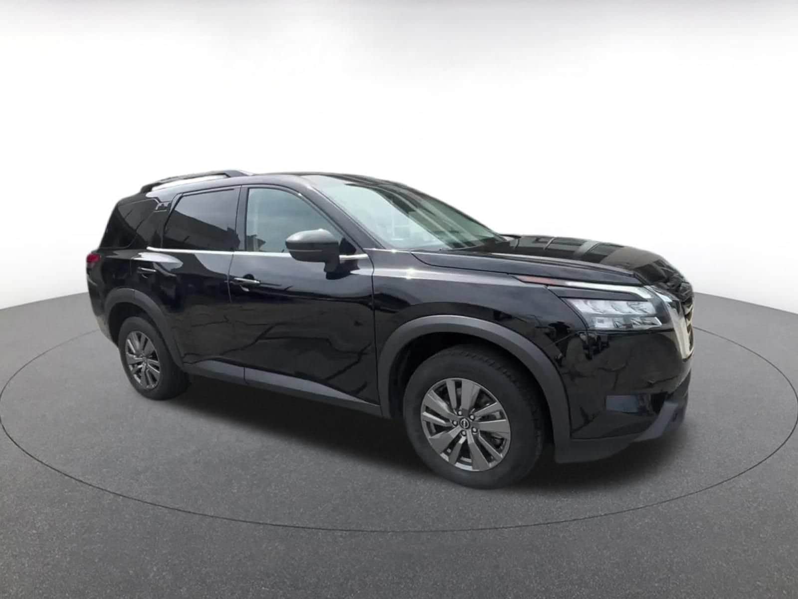 Thumbnail: 2025 Nissan Pathfinder - 2