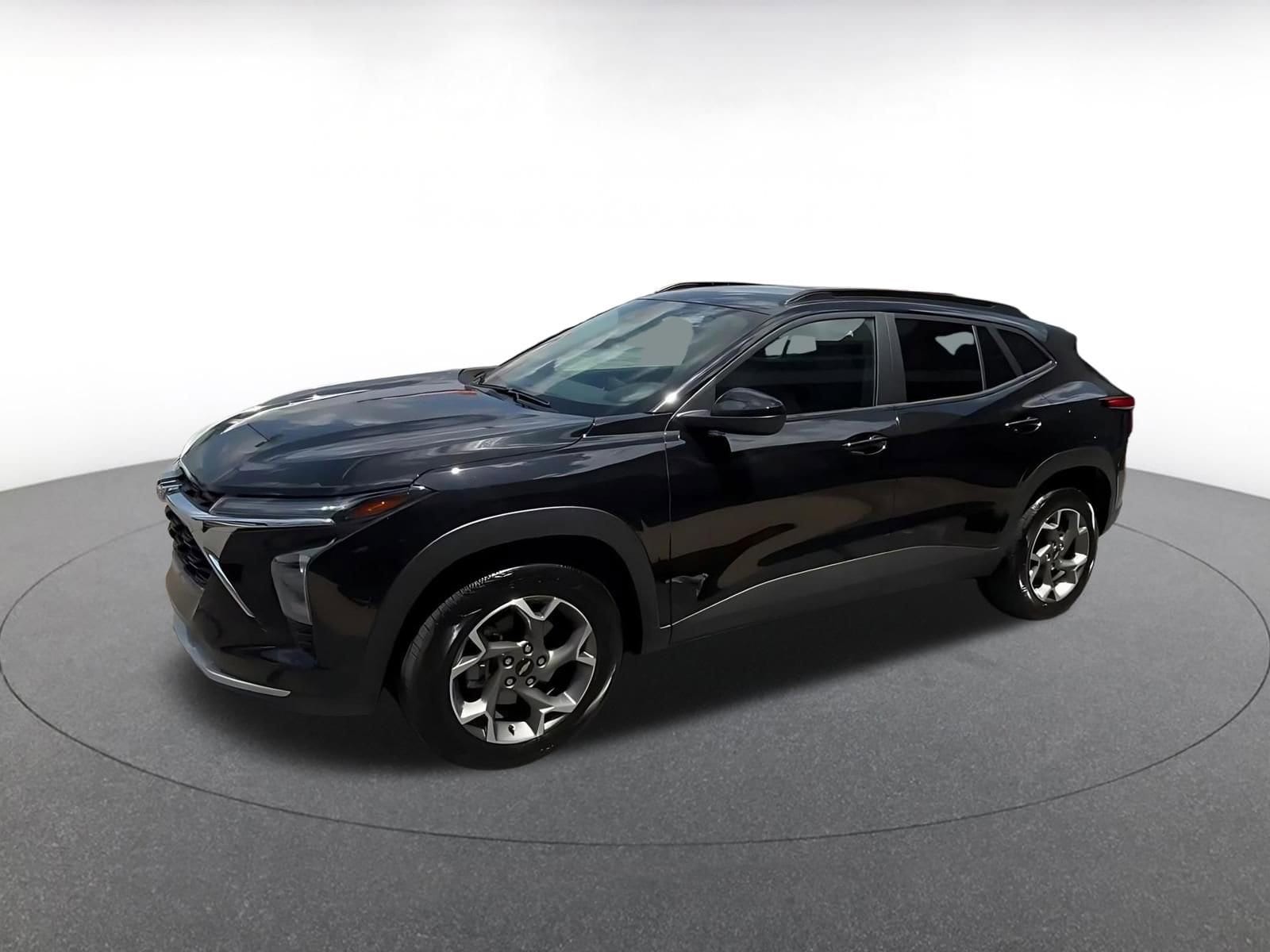 Thumbnail: 2025 Chevrolet Trax - 7