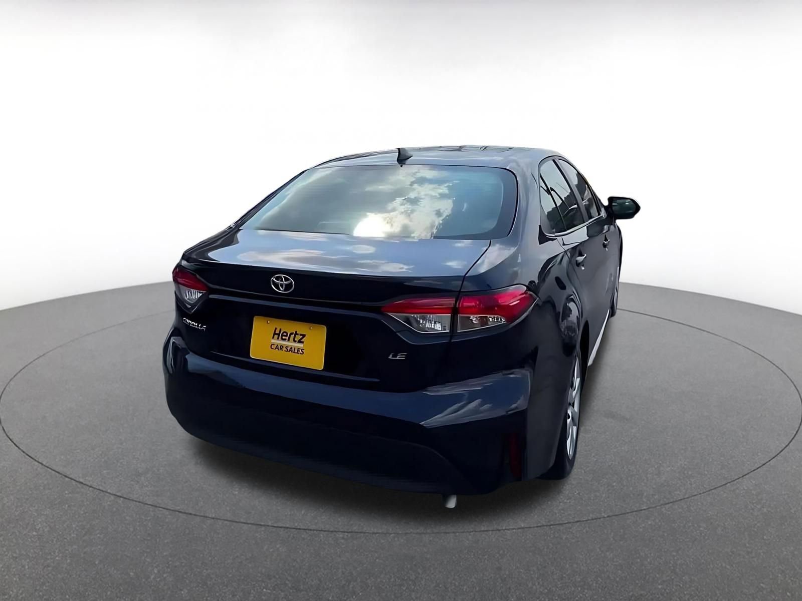 Thumbnail: 2025 Toyota Corolla - 13