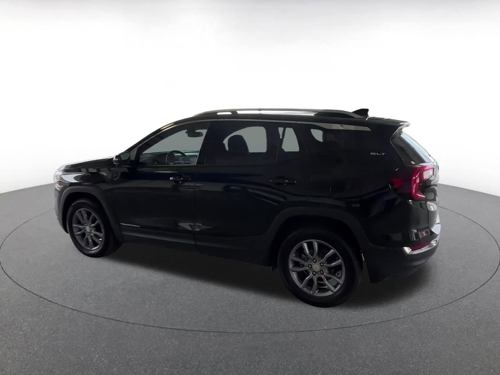 Thumbnail: 2024 GMC Terrain - 10
