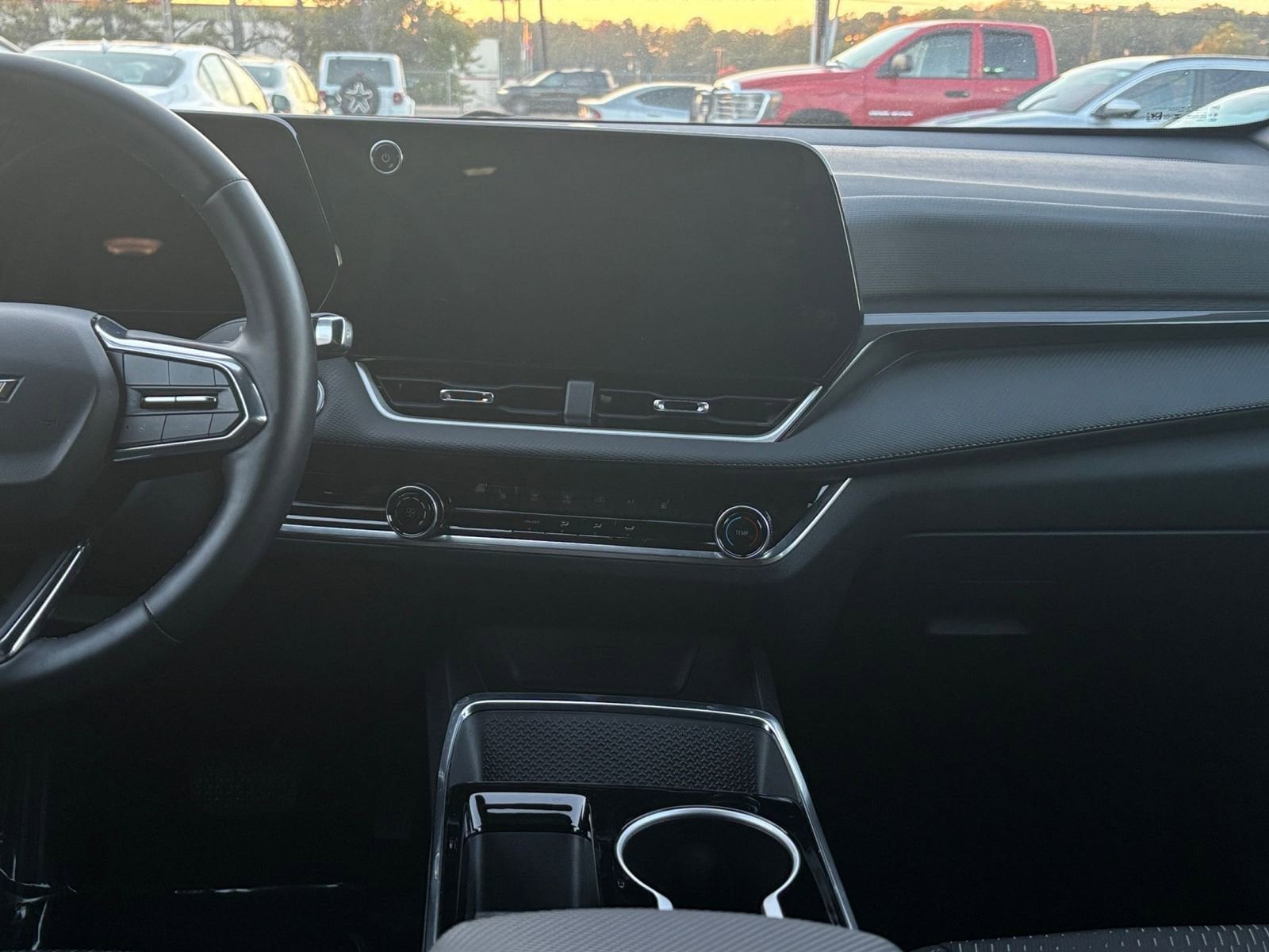 Thumbnail: 2025 Chevrolet Equinox - 18