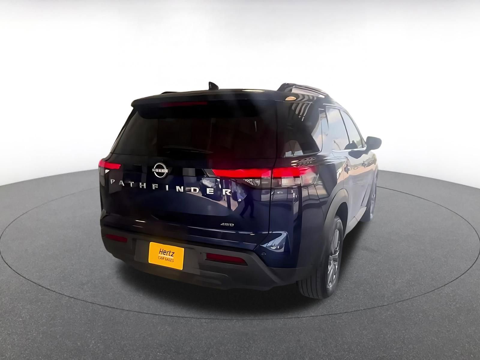 Thumbnail: 2025 Nissan Pathfinder - 21