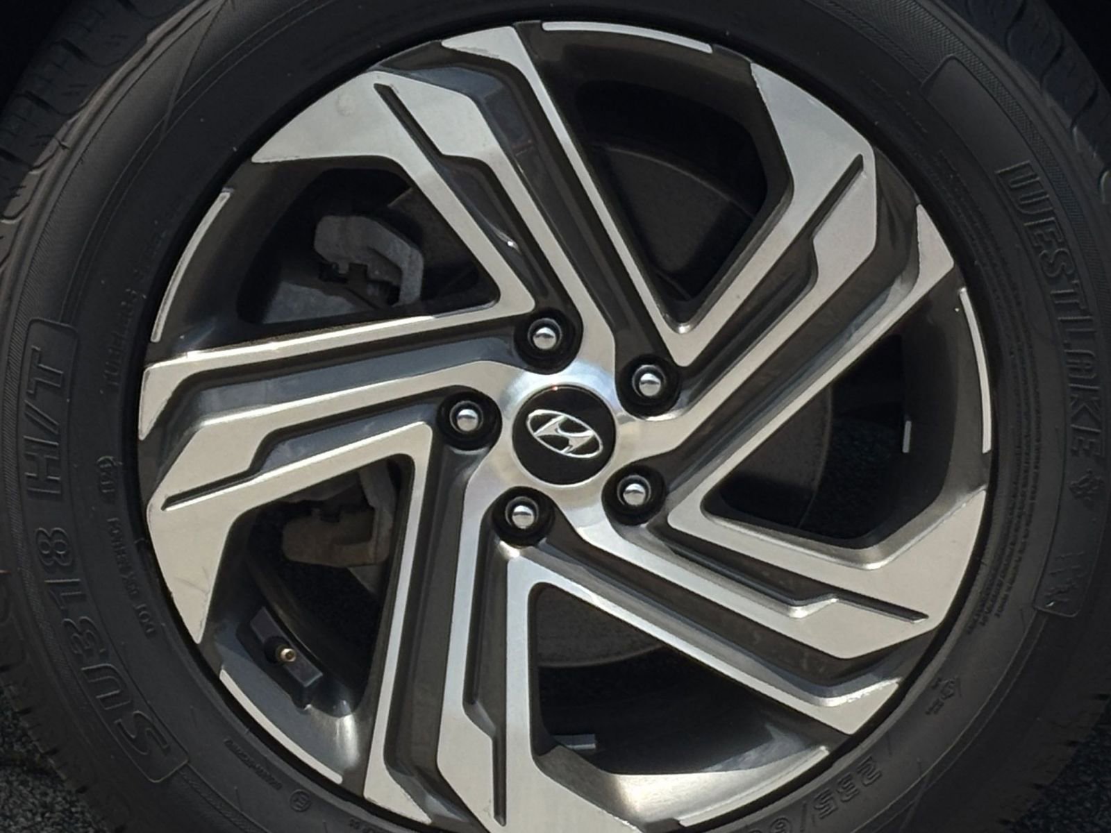 Thumbnail: 2022 Hyundai Santa Fe - 30