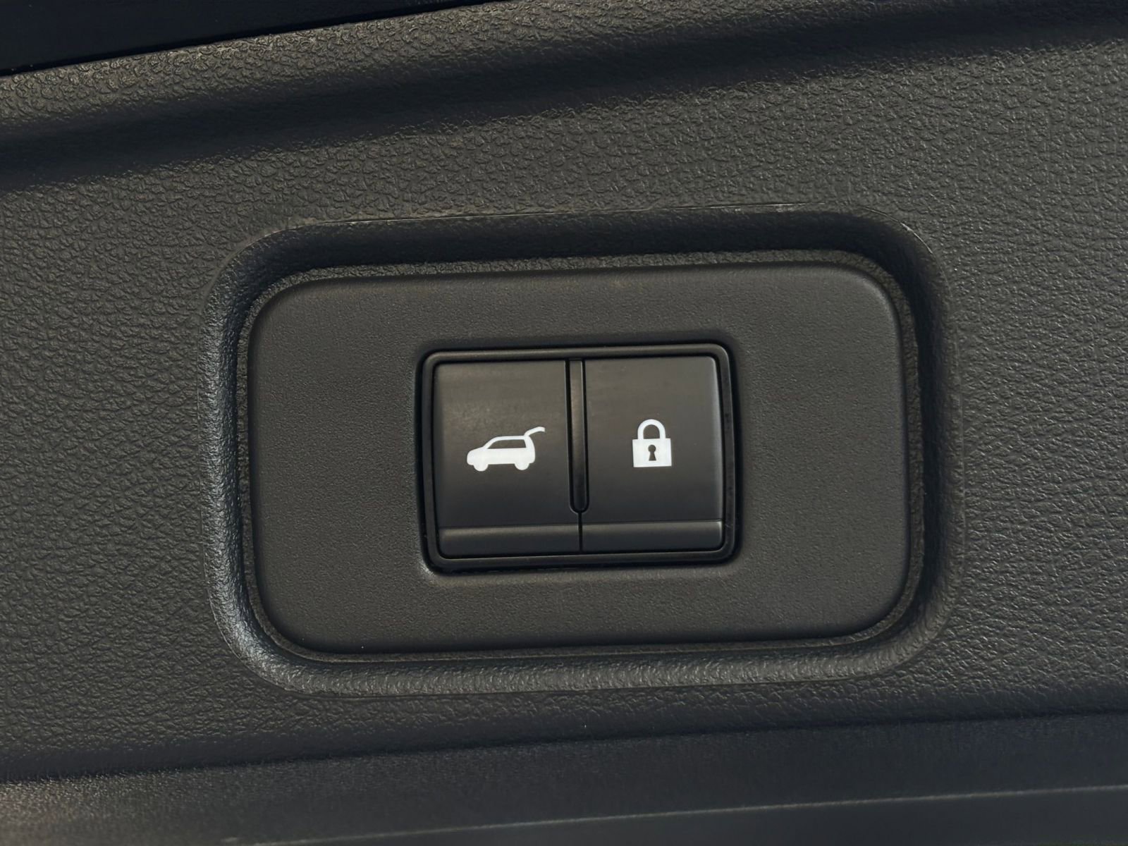 Thumbnail: 2025 Nissan Pathfinder - 27