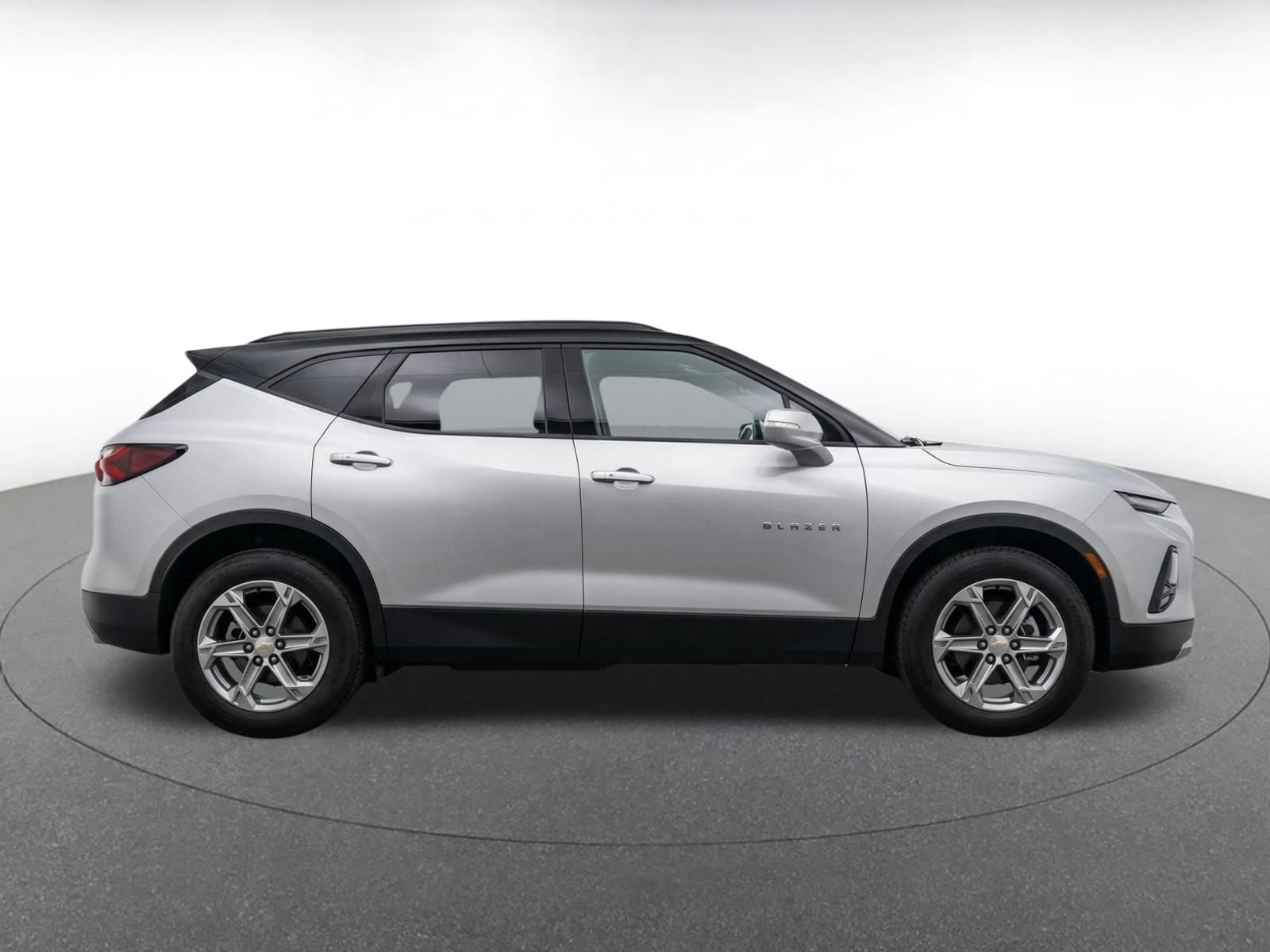 Thumbnail: 2025 Chevrolet Blazer - 10