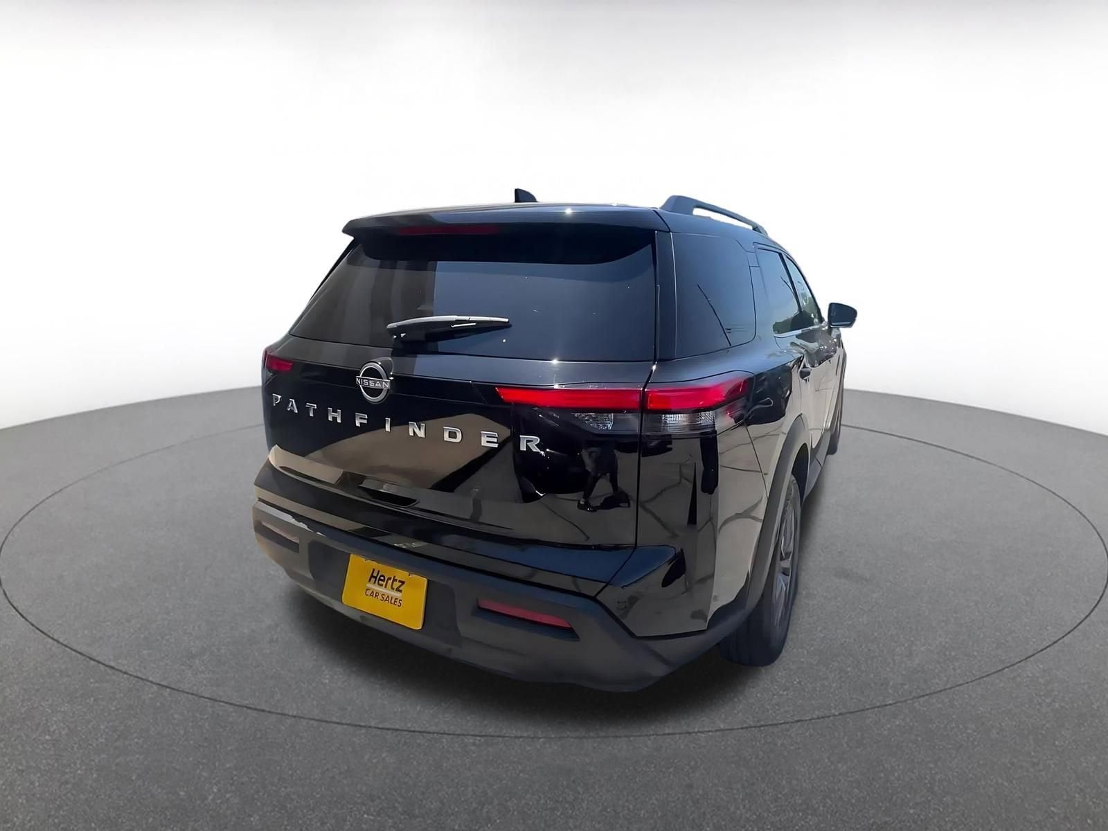 Thumbnail: 2025 Nissan Pathfinder - 20