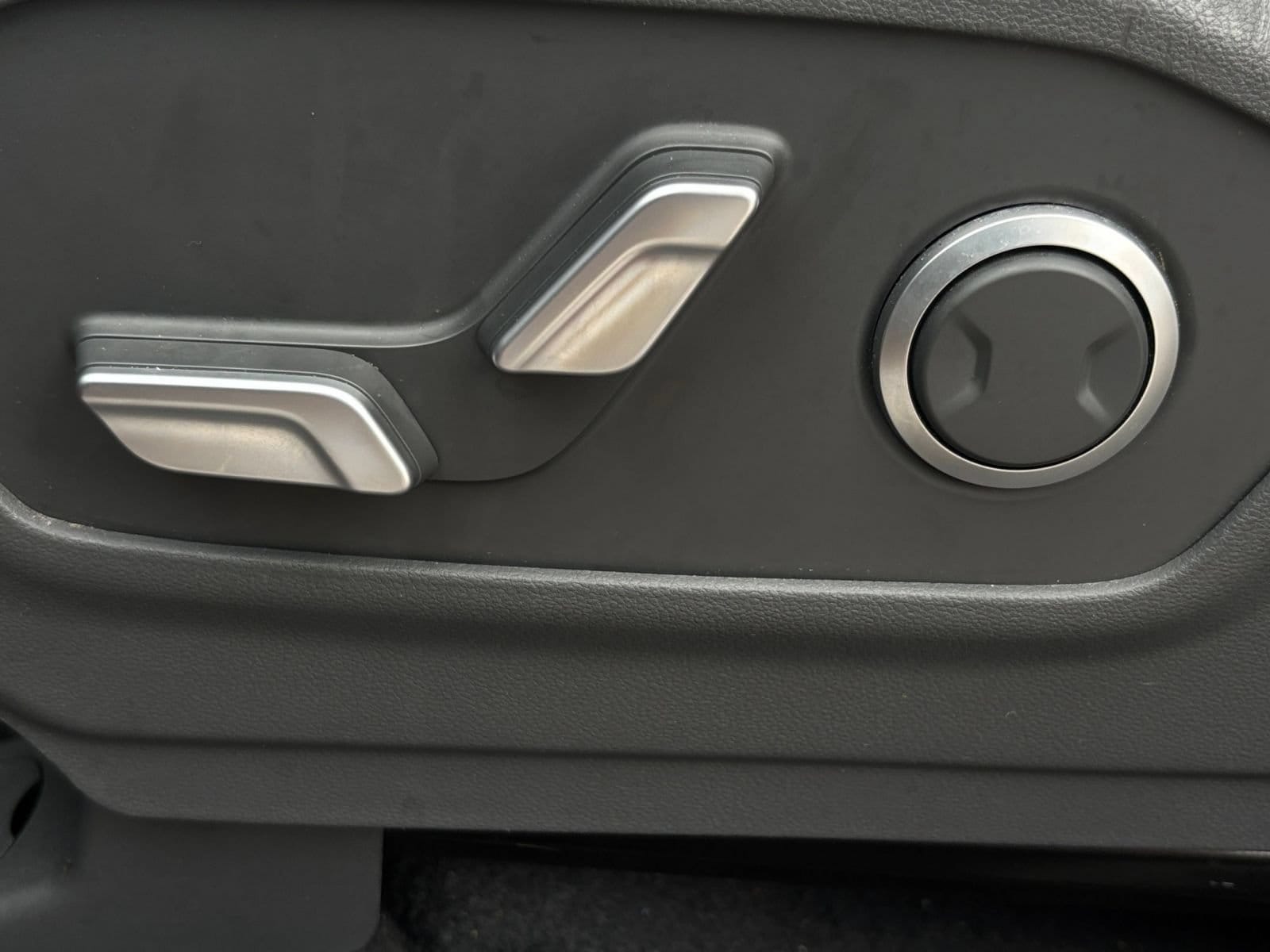 Thumbnail: 2025 Hyundai Santa Fe - 22