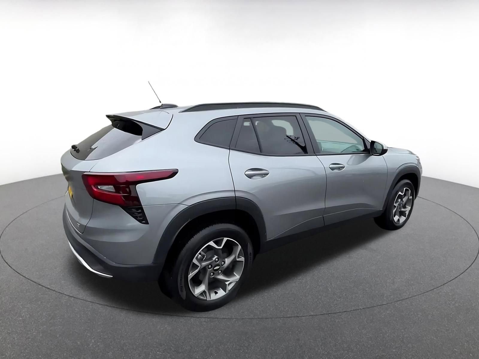 Thumbnail: 2025 Chevrolet Trax - 15