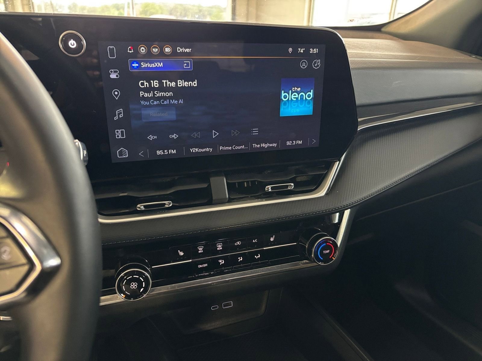 Thumbnail: 2025 Chevrolet Equinox - 21