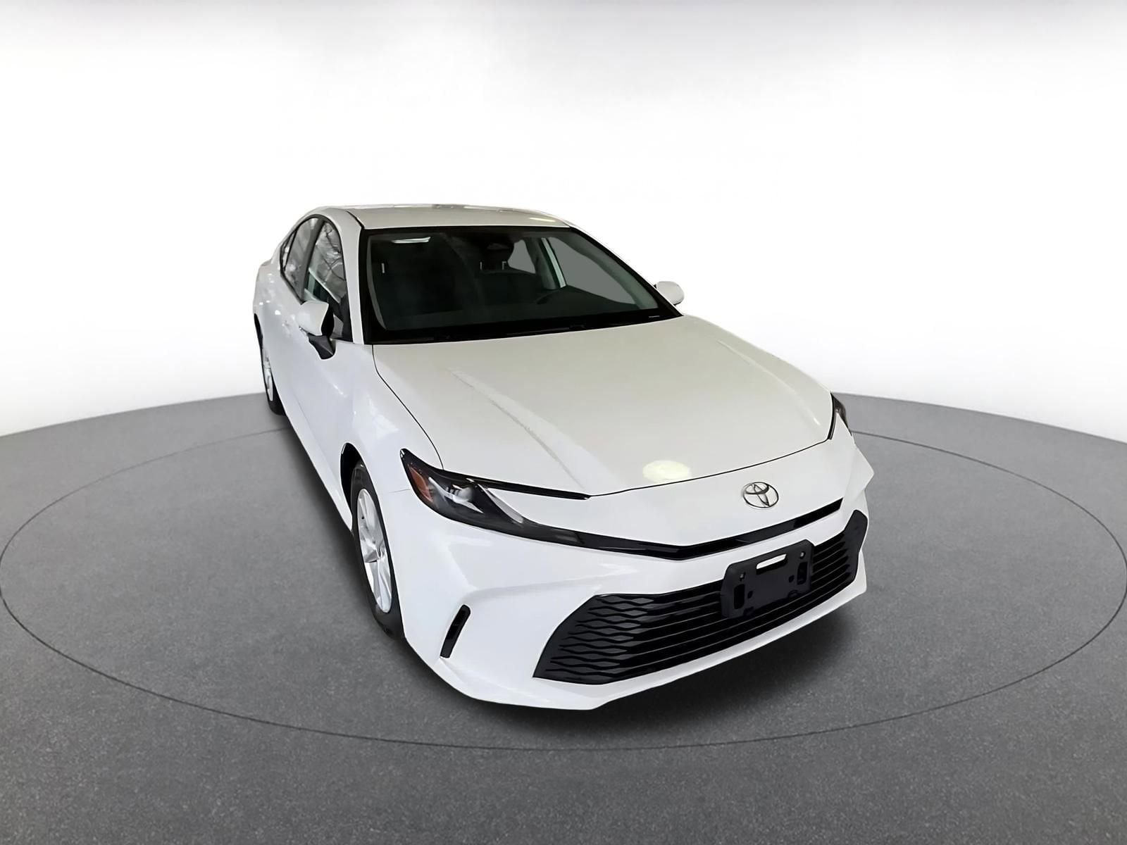 Thumbnail: 2025 Toyota Camry - 3