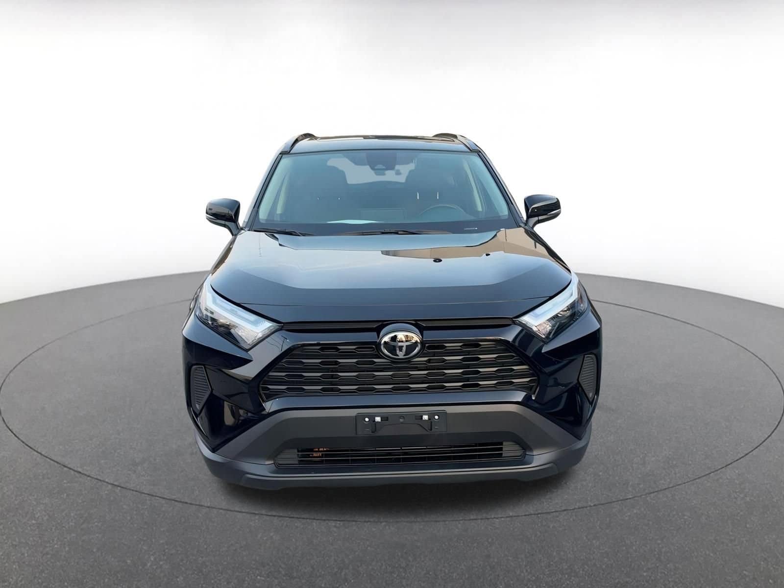 Thumbnail: 2025 Toyota RAV4 - 3