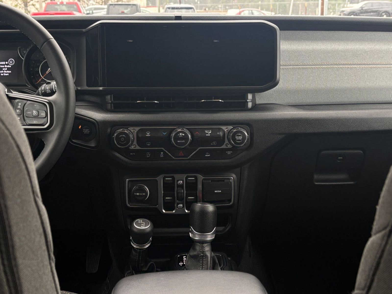 Thumbnail: 2025 Jeep Wrangler - 20