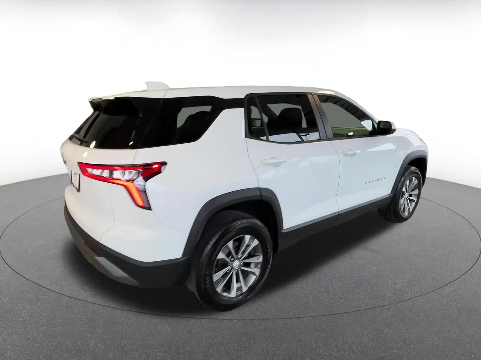 Thumbnail: 2025 Chevrolet Equinox - 15