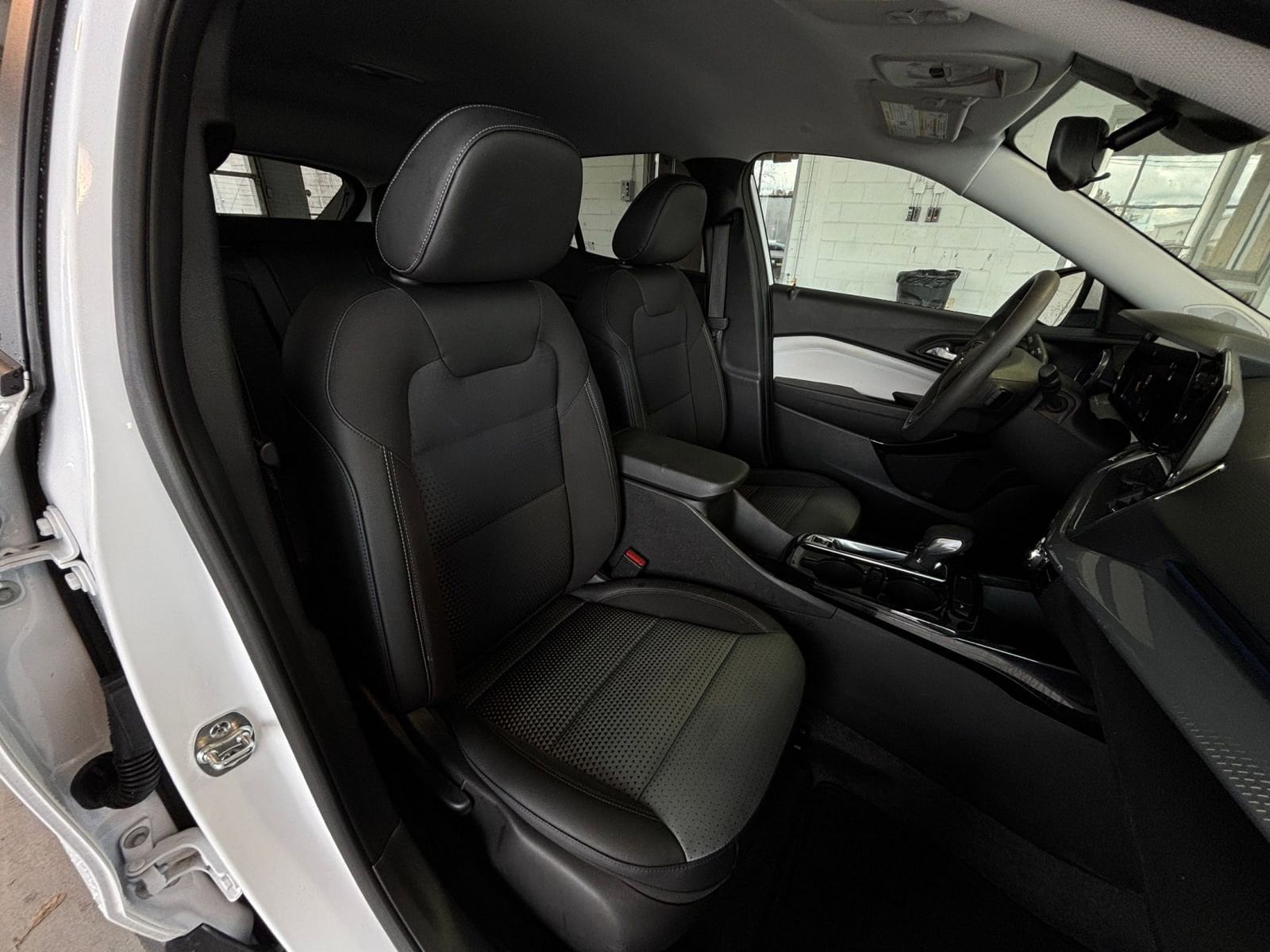 Thumbnail: 2025 Chevrolet Trax - 35