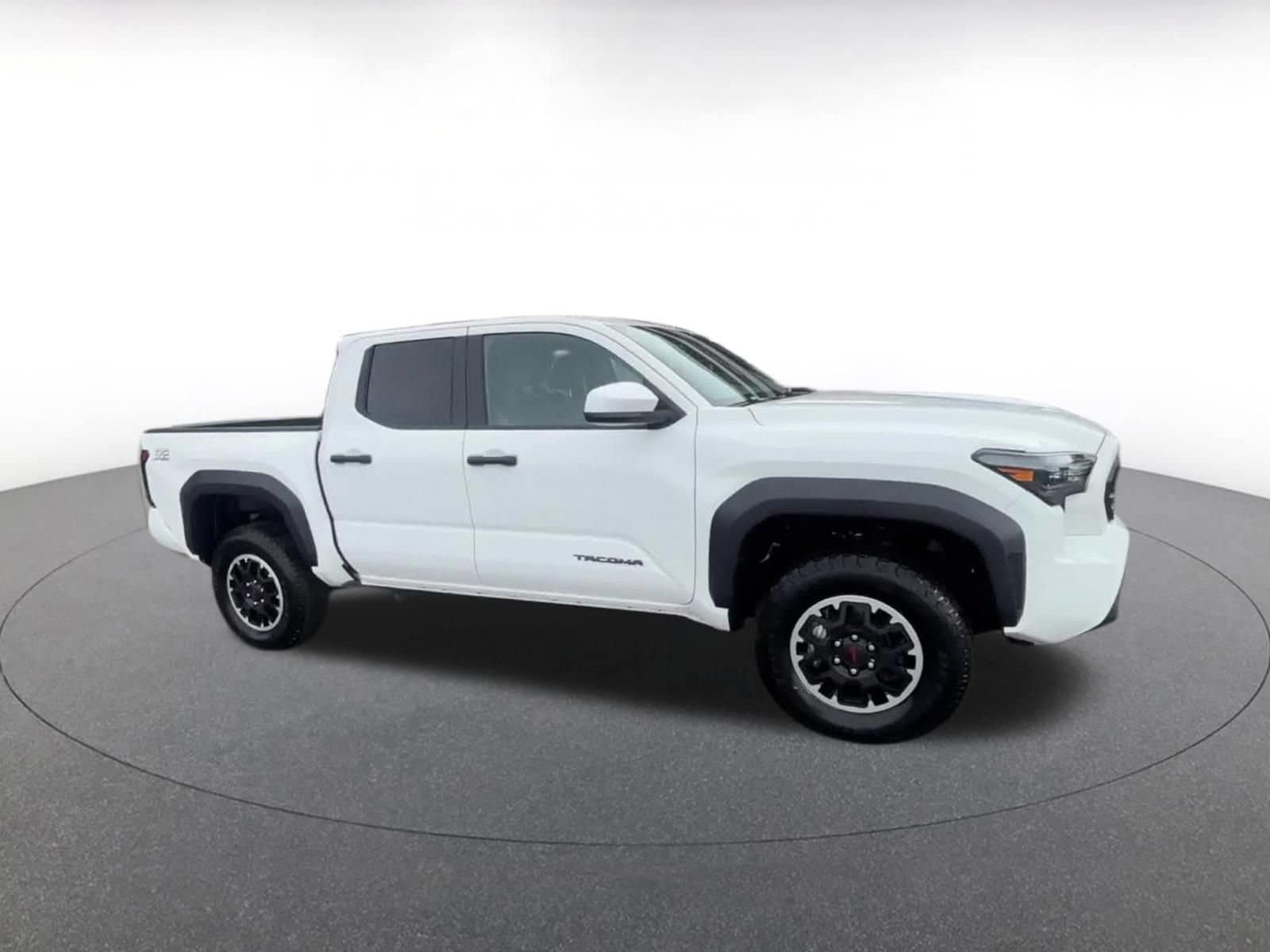 Thumbnail: 2025 Toyota Tacoma - 2