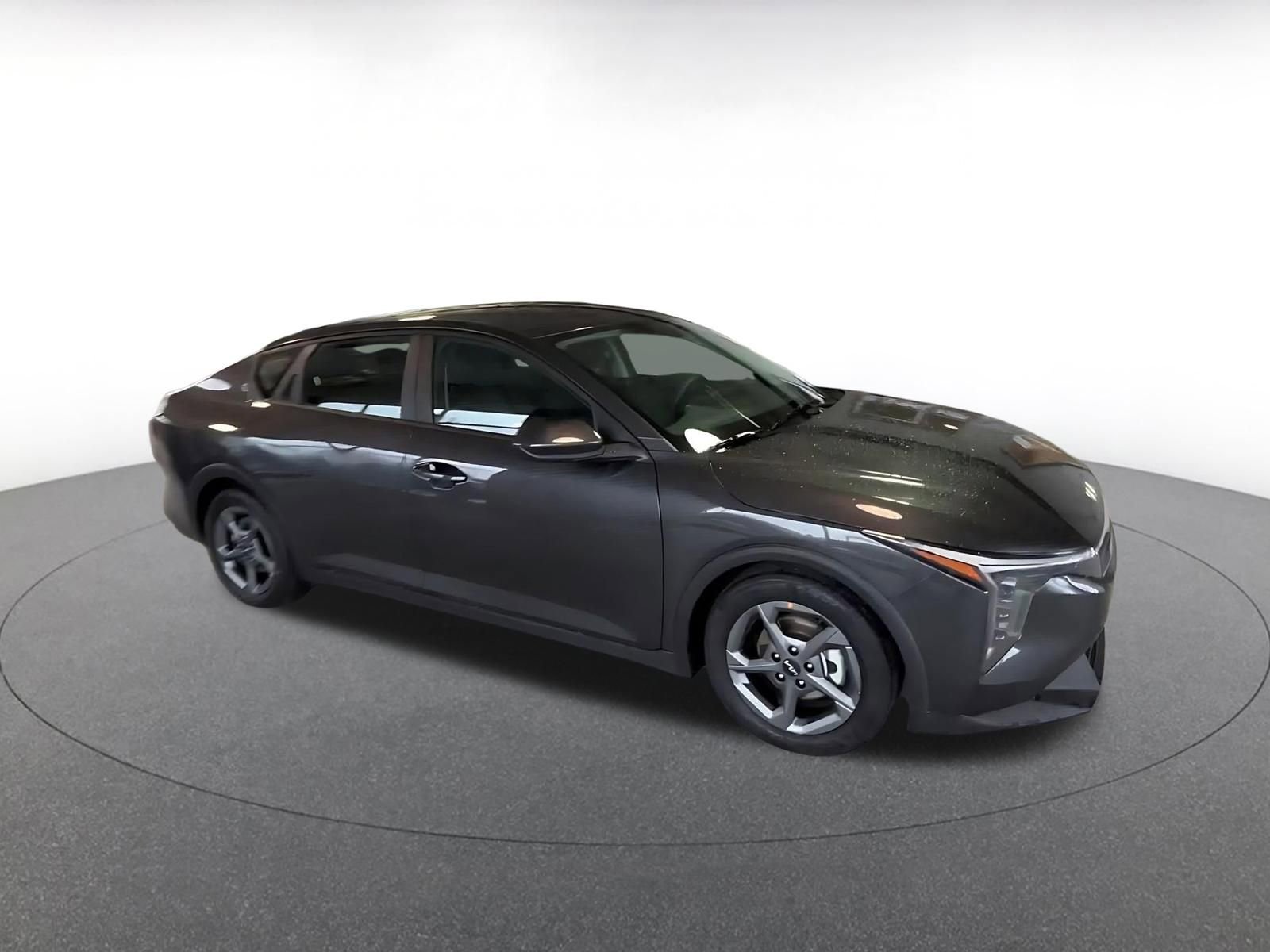 Thumbnail: 2025 Kia K4 - 3