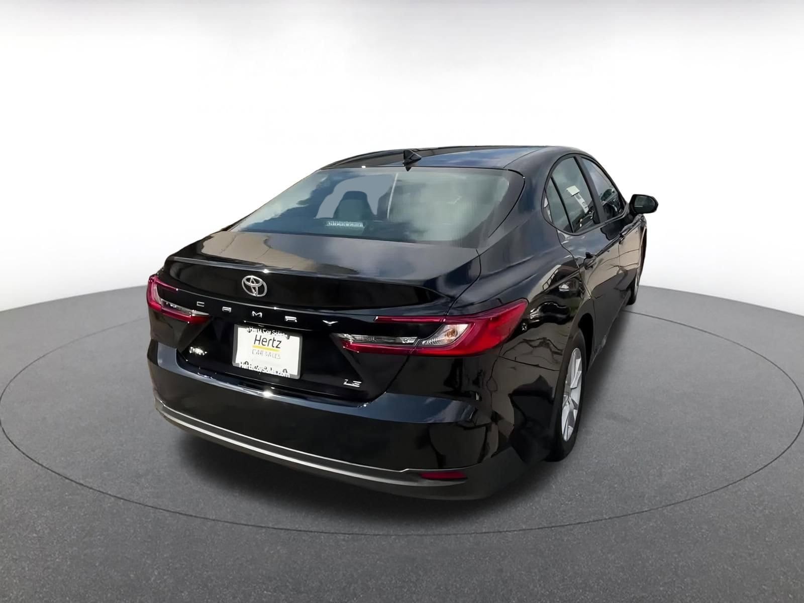 Thumbnail: 2025 Toyota Camry - 13