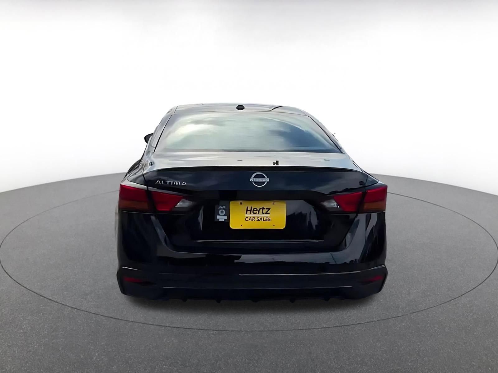 Thumbnail: 2025 Nissan Altima - 12