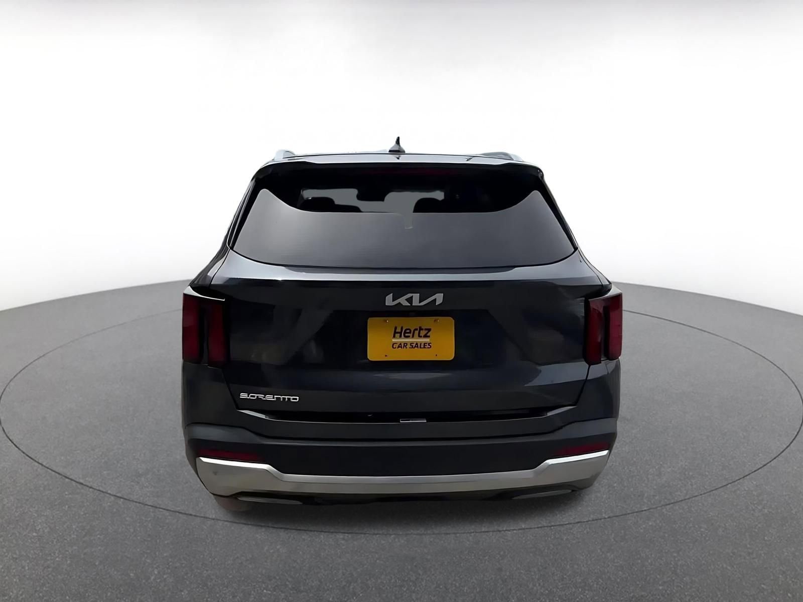 Thumbnail: 2024 Kia Sorento - 12