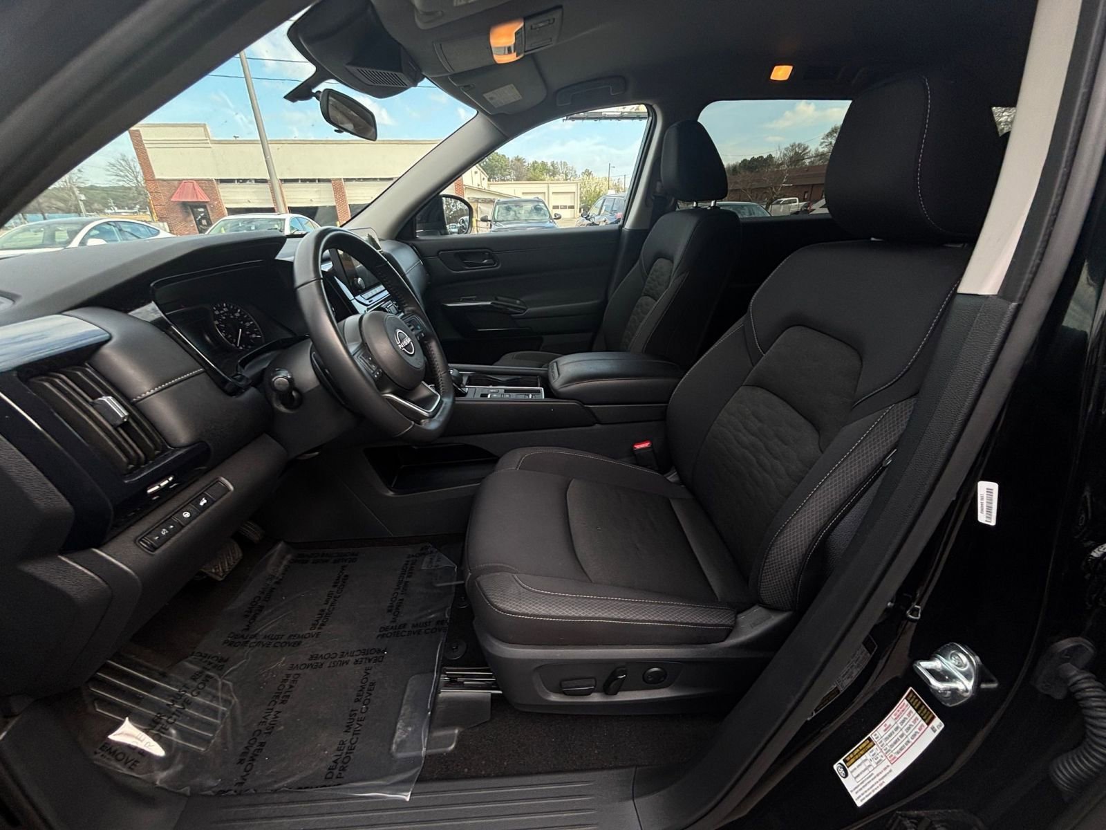 Thumbnail: 2025 Nissan Pathfinder - 34