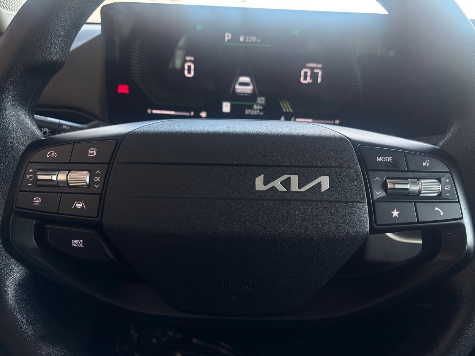 Thumbnail: 2025 Kia K4 - 28