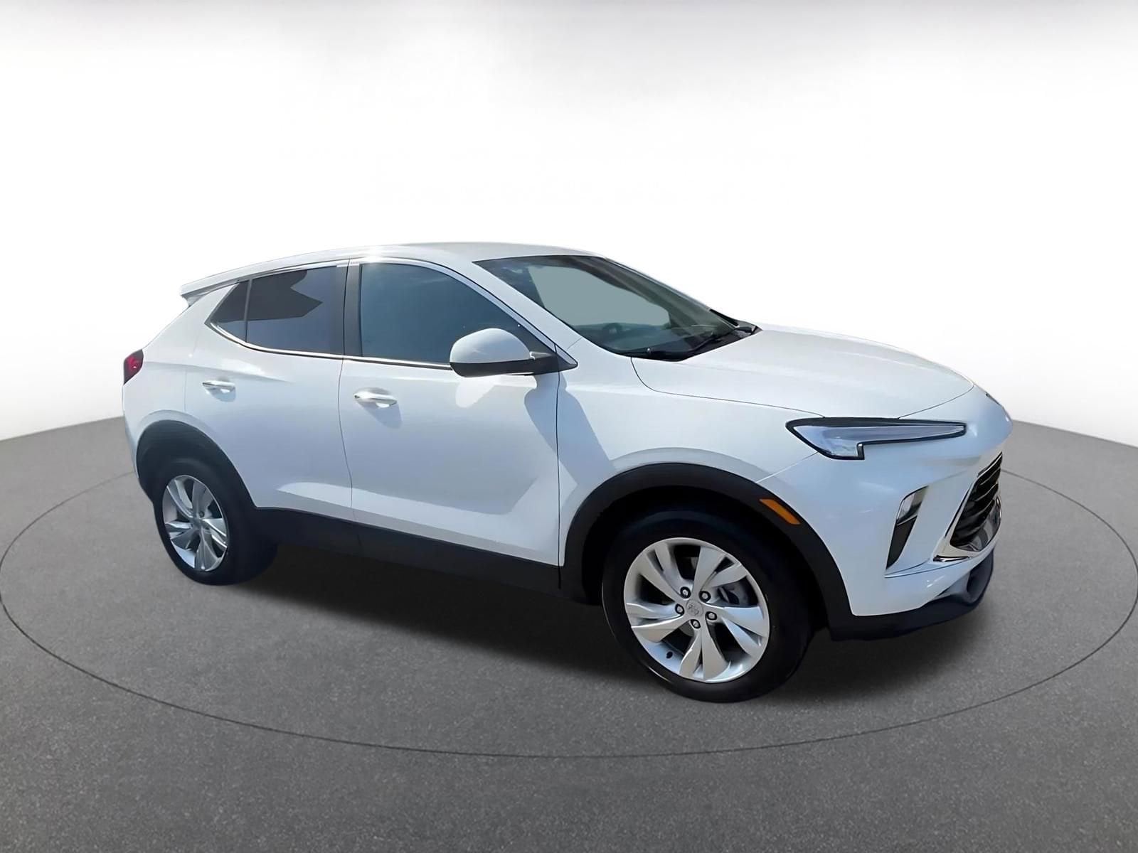 Thumbnail: 2025 Buick Encore GX - 2