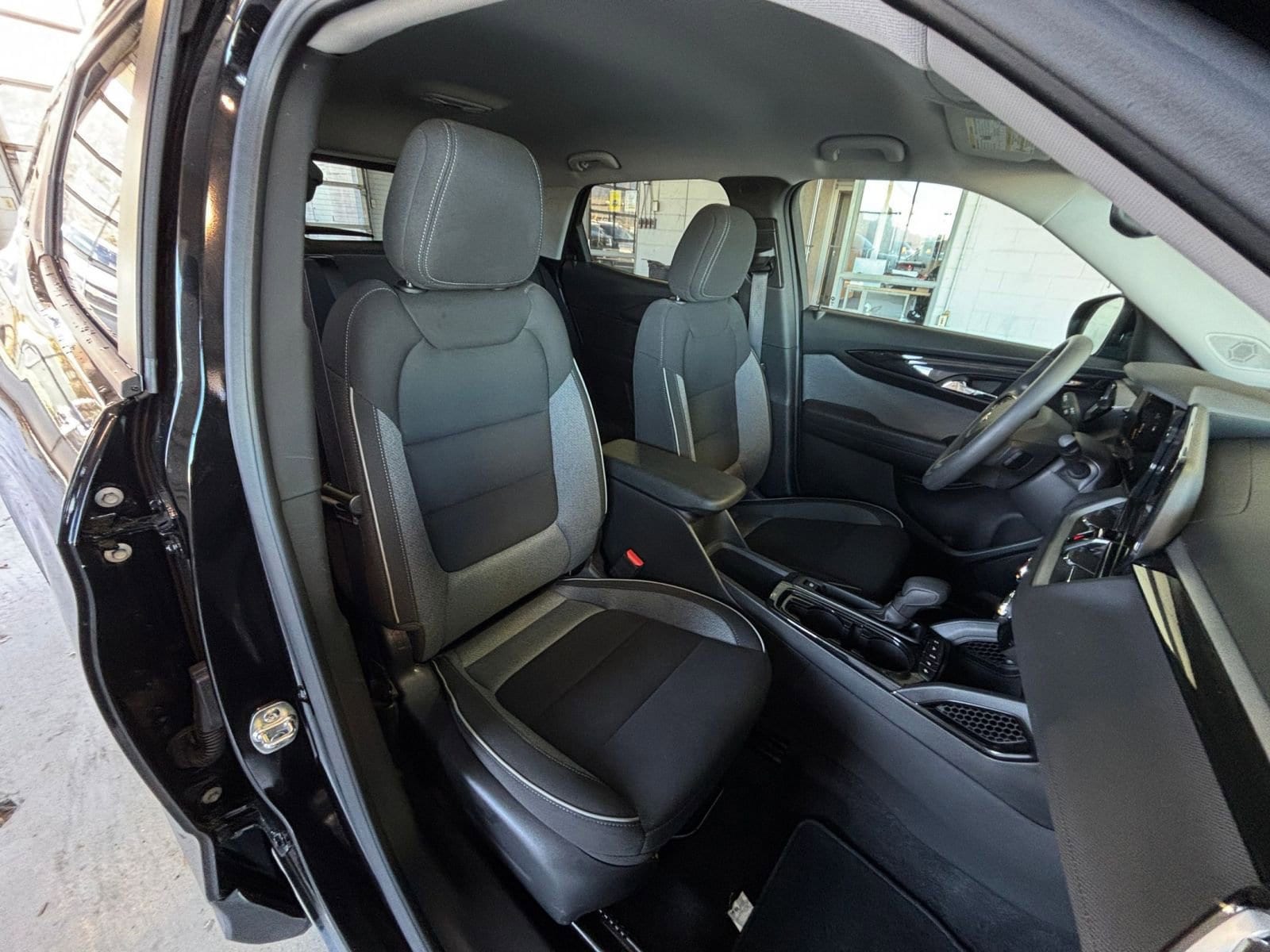 Thumbnail: 2025 Chevrolet TrailBlazer - 35