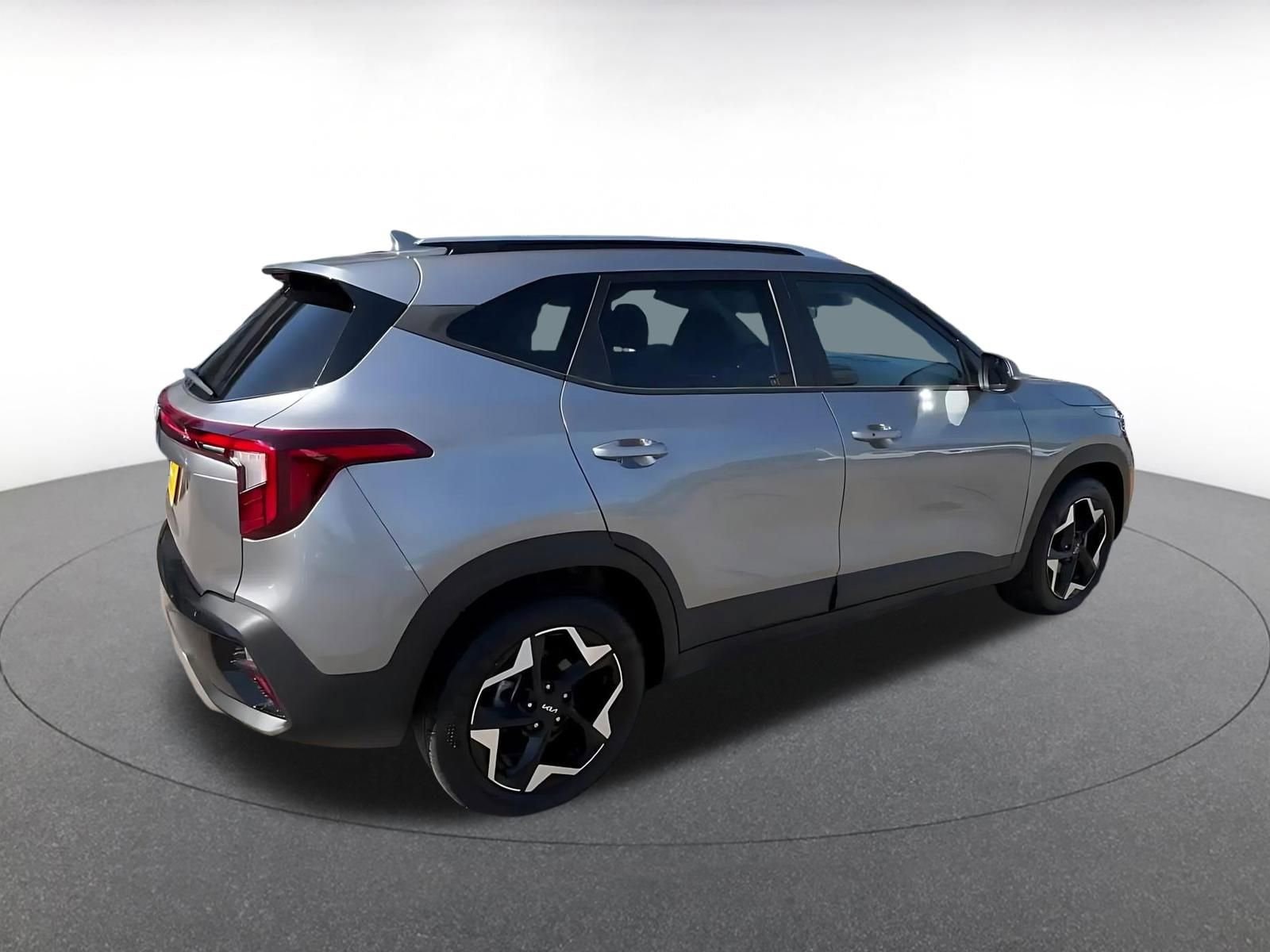 Thumbnail: 2025 Kia Seltos - 21