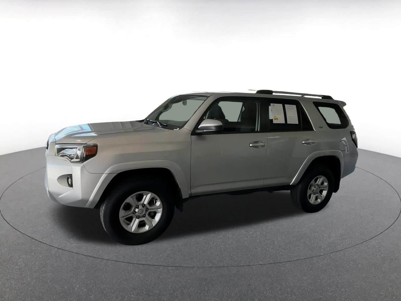 Thumbnail: 2024 Toyota 4Runner - 12