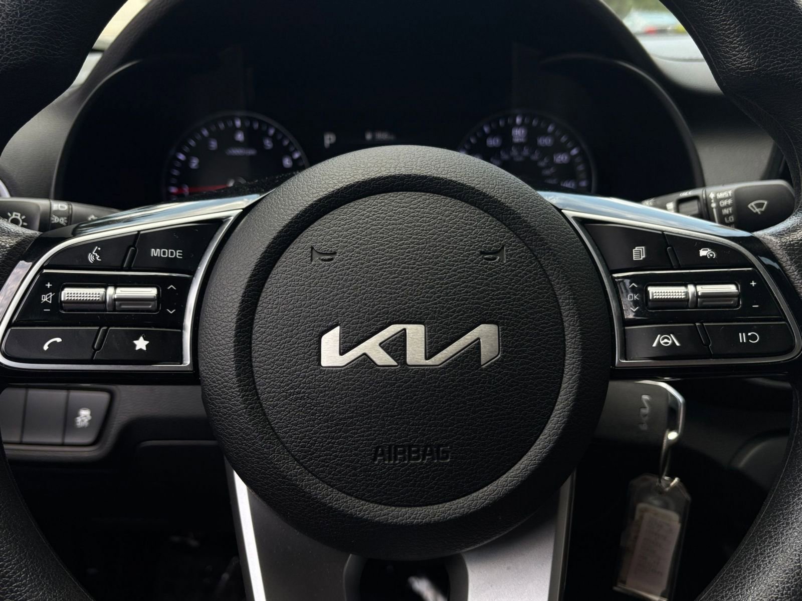 2024 Kia Forte LXS 26