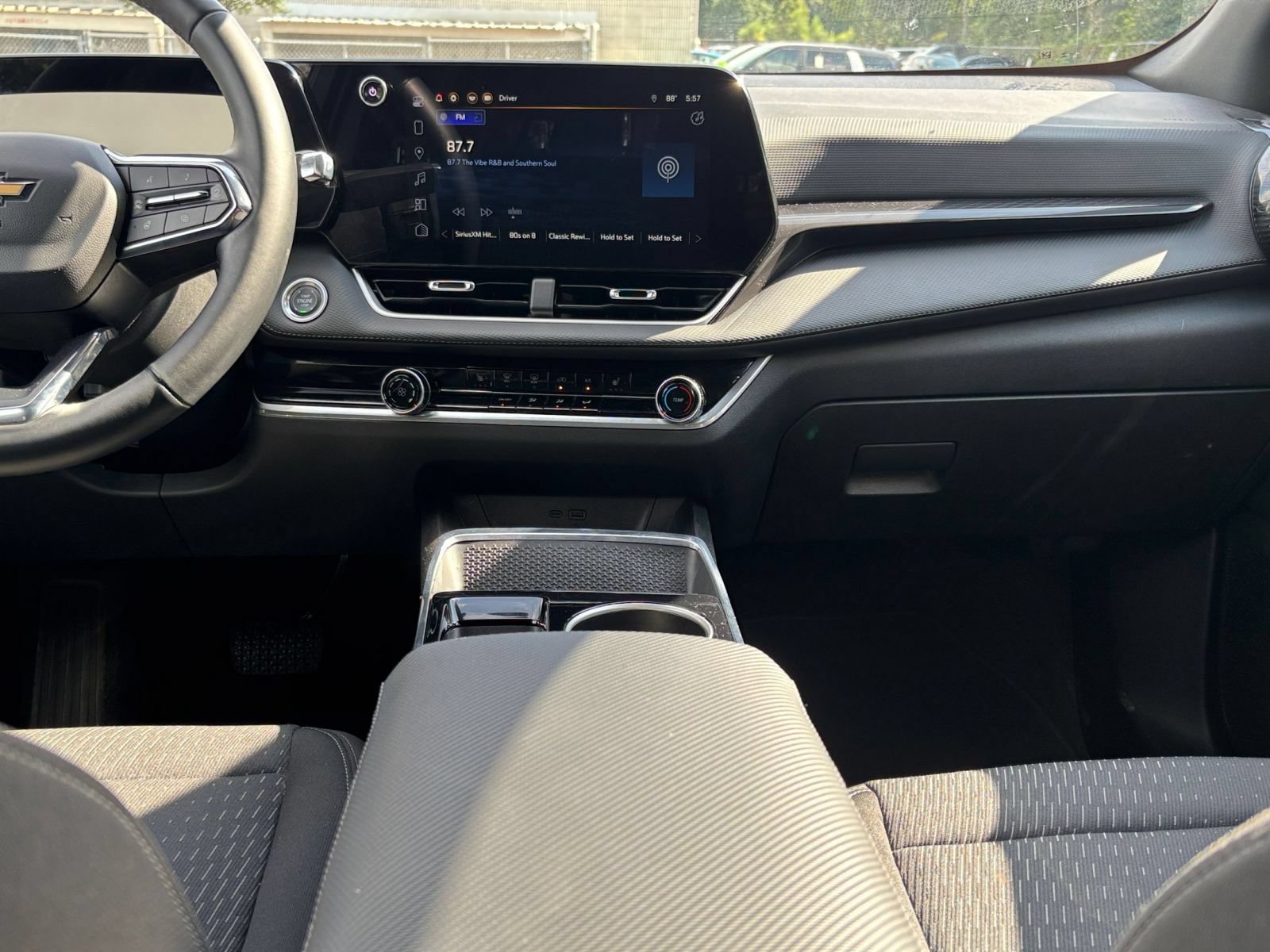 Thumbnail: 2025 Chevrolet Equinox - 16
