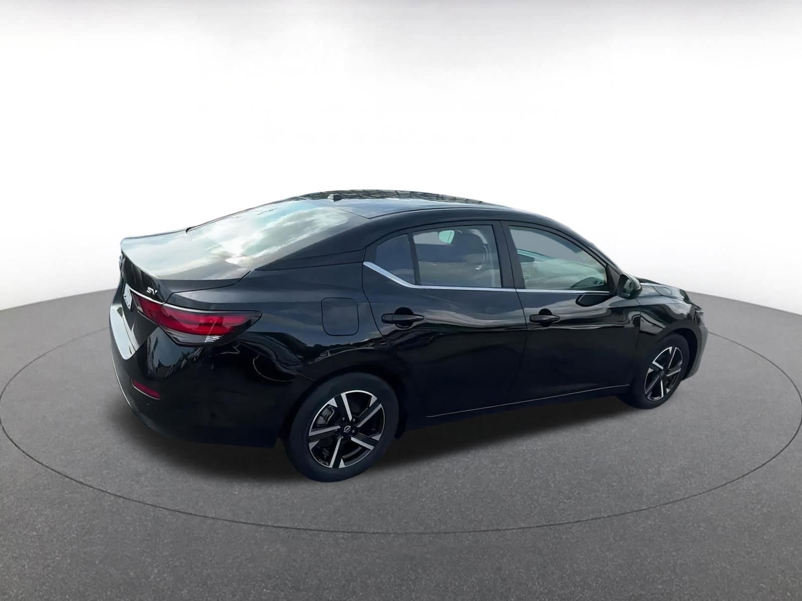 2024 Nissan Sentra SV 15