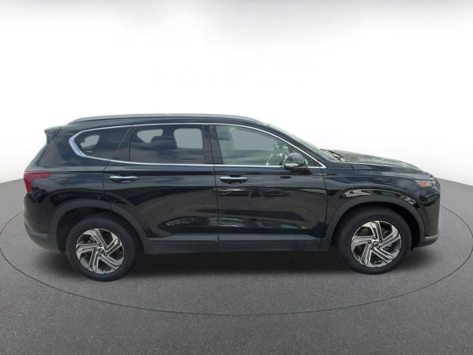 Thumbnail: 2023 Hyundai Santa Fe - 15
