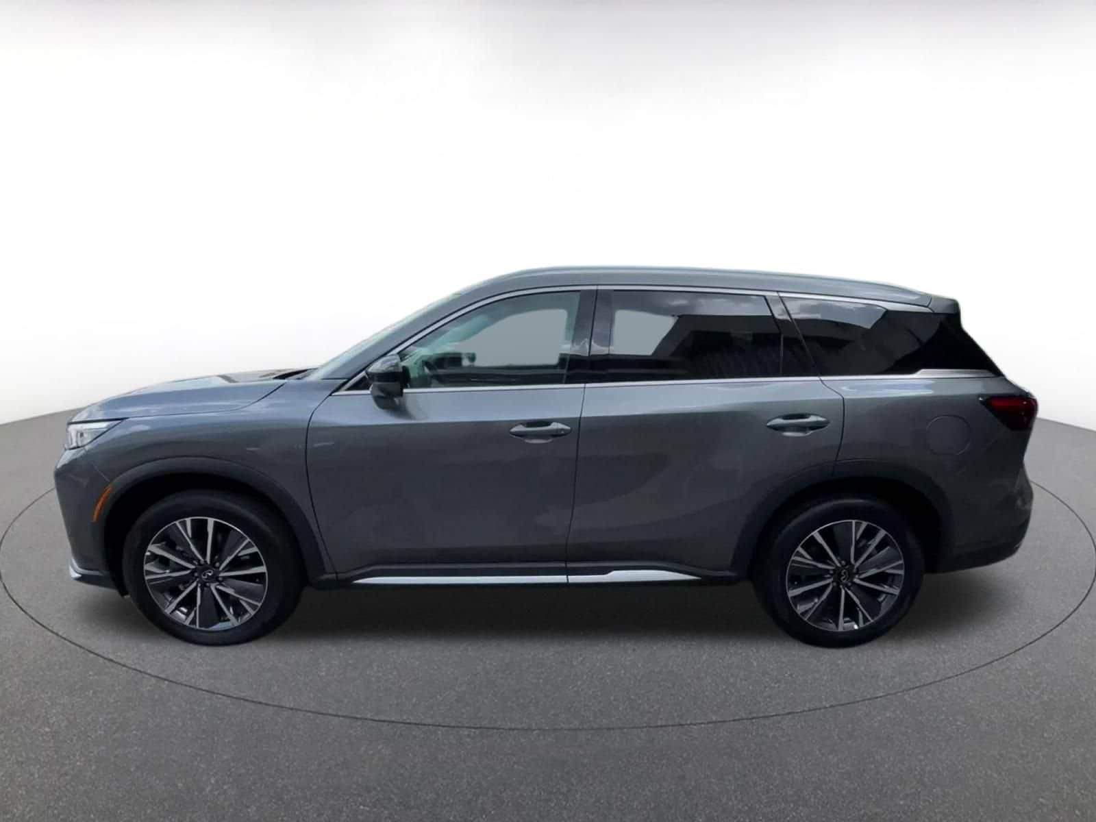 Thumbnail: 2026 INFINITI QX60 - 8