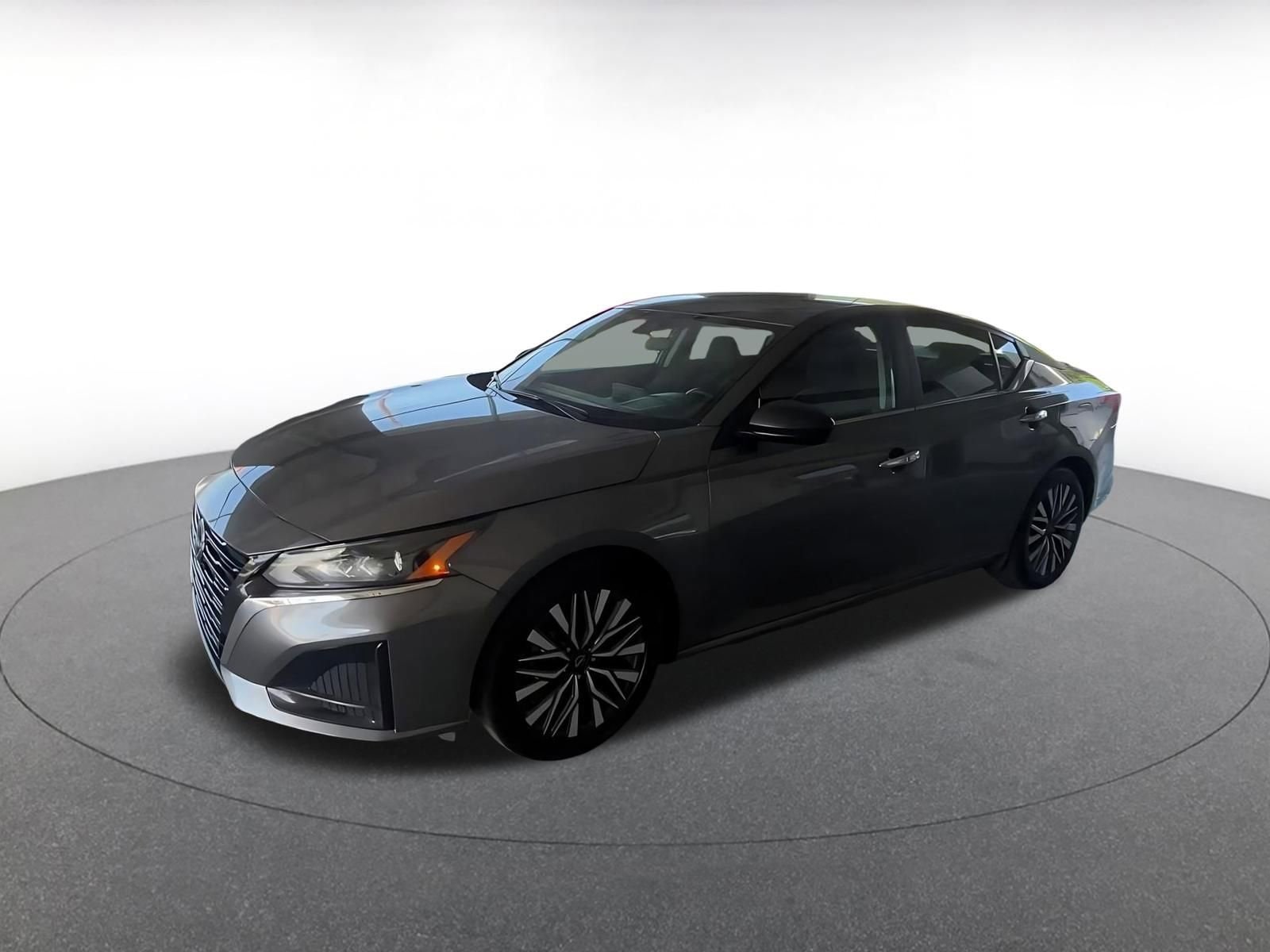 Thumbnail: 2025 Nissan Altima - 7