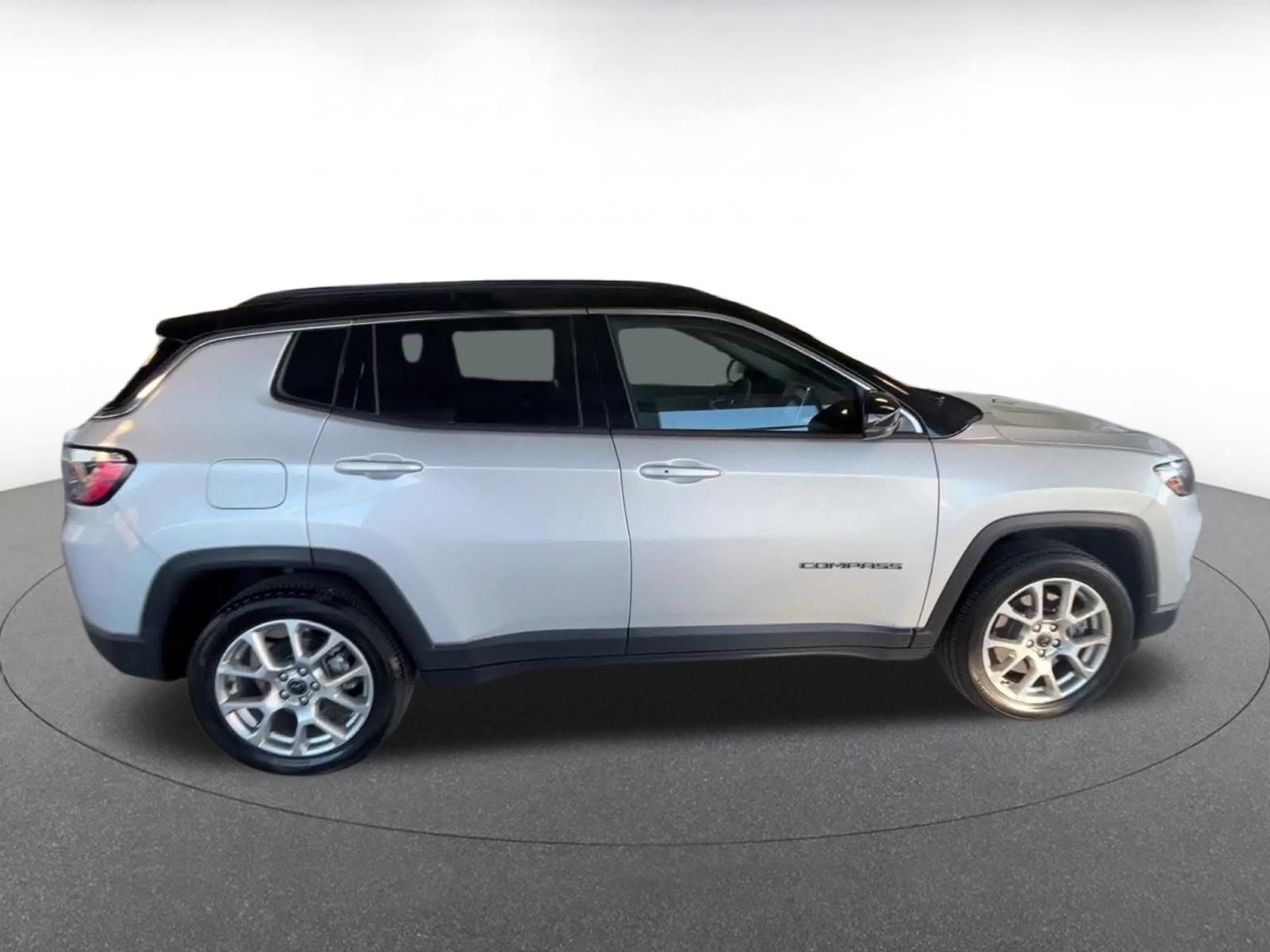 Thumbnail: 2025 Jeep Compass - 16