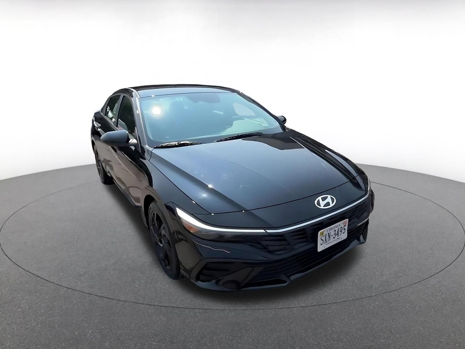 Thumbnail: 2026 Hyundai Elantra - 3