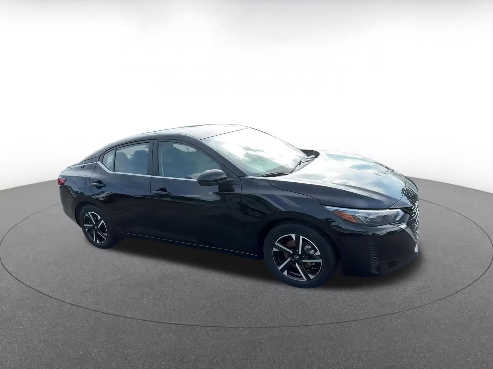 2024 Nissan Sentra SV 2