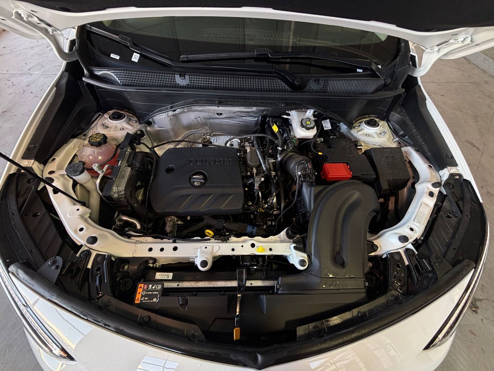 Thumbnail: 2025 Buick Encore GX - 33