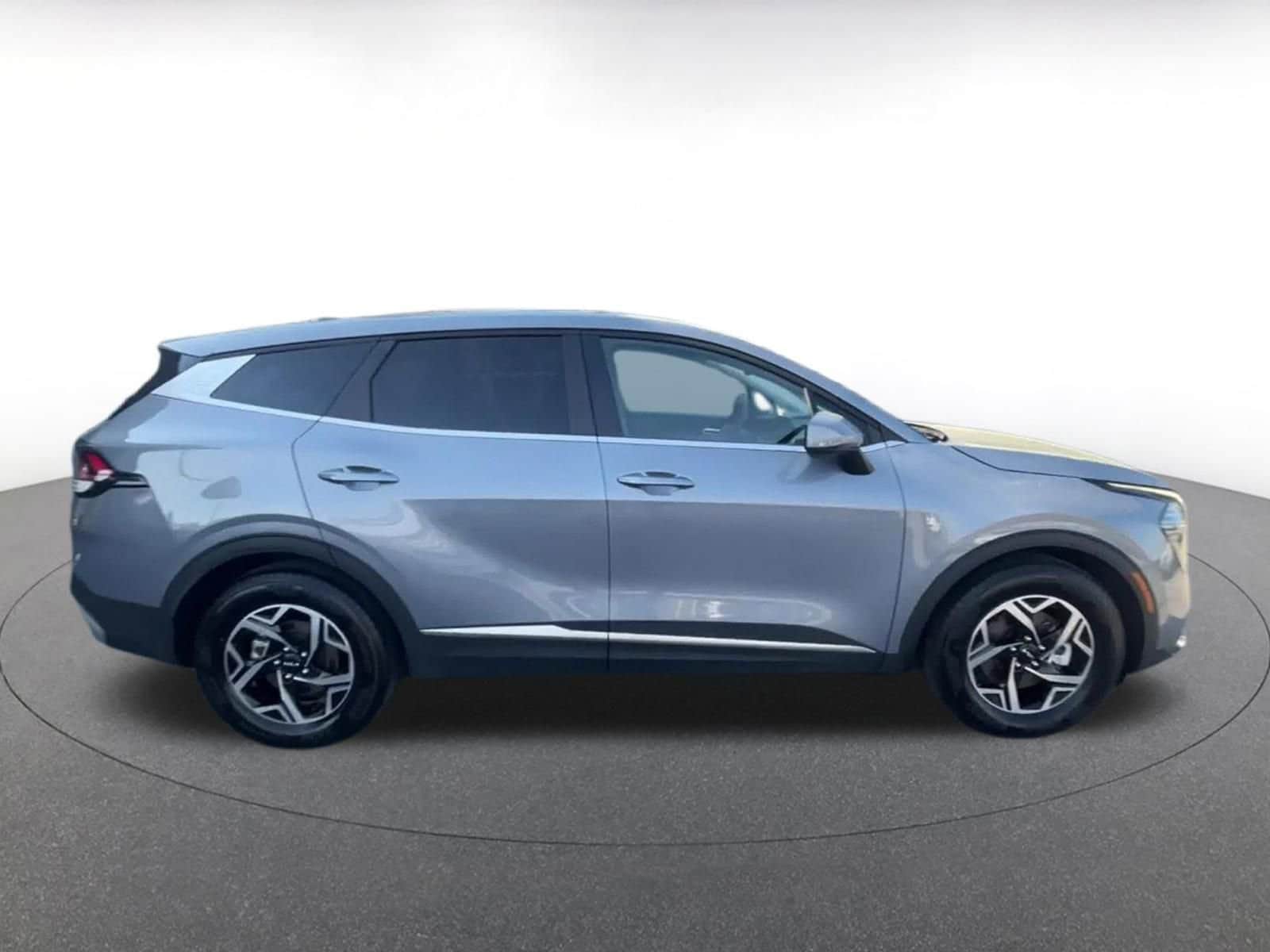 Thumbnail: 2025 Kia Sportage - 16